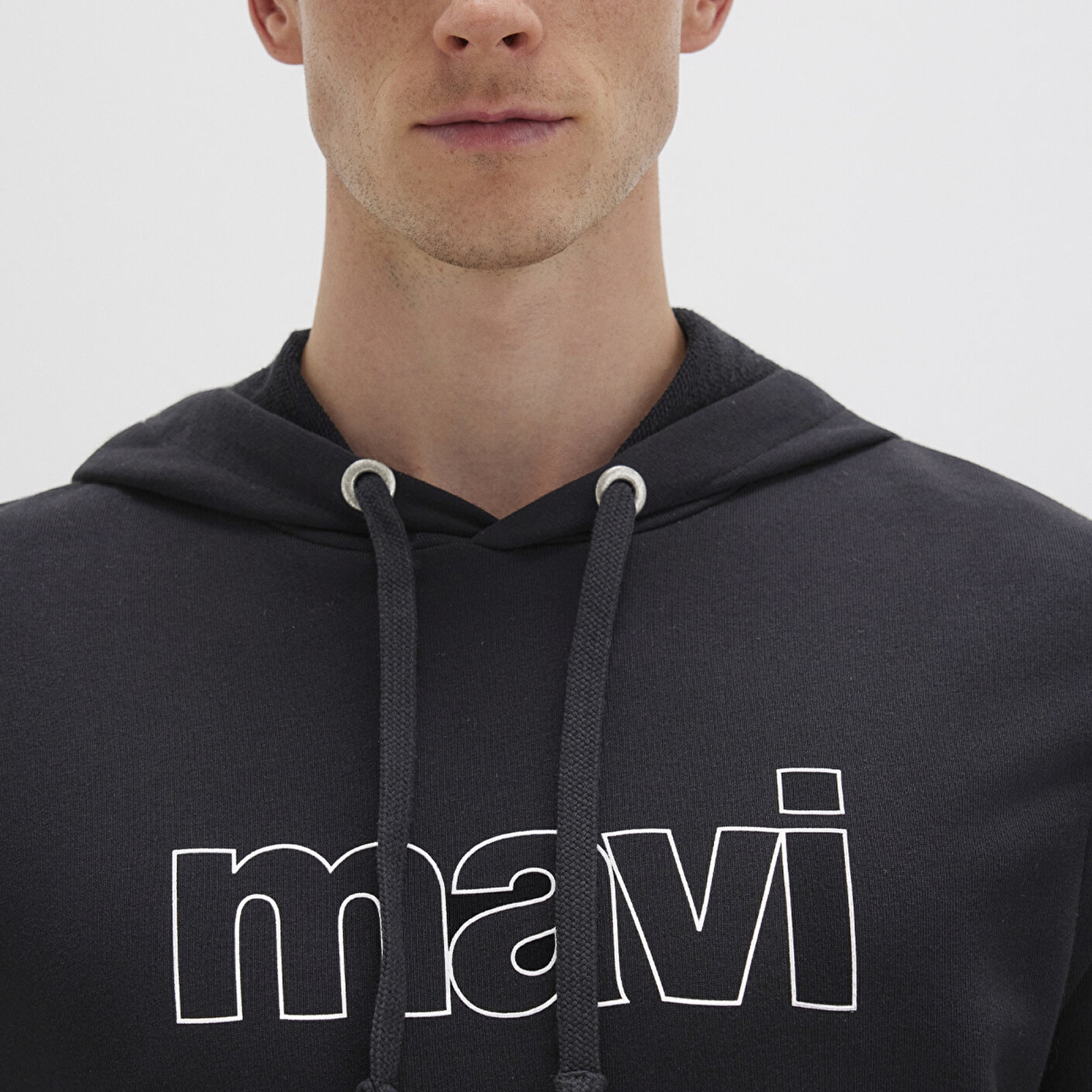 Mavi Mavi Logo Baskılı Kapüşonlu Siyah Sweatshirt 065606-900