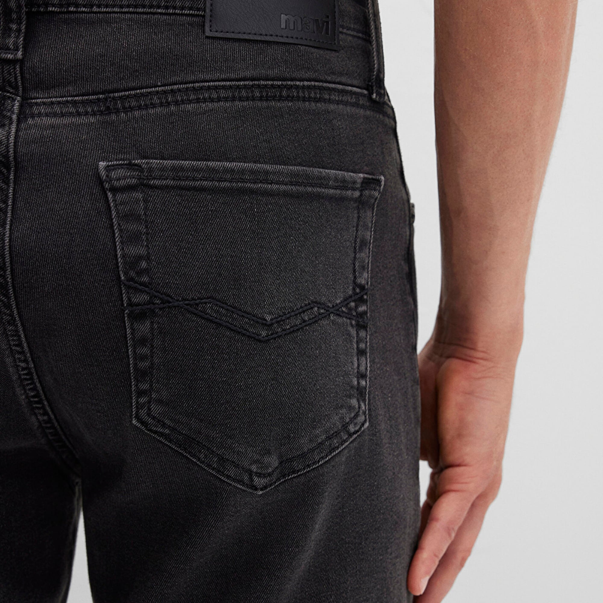 Mavi 177 Koyu Gri Comfort Jean Pantolon 0017734787