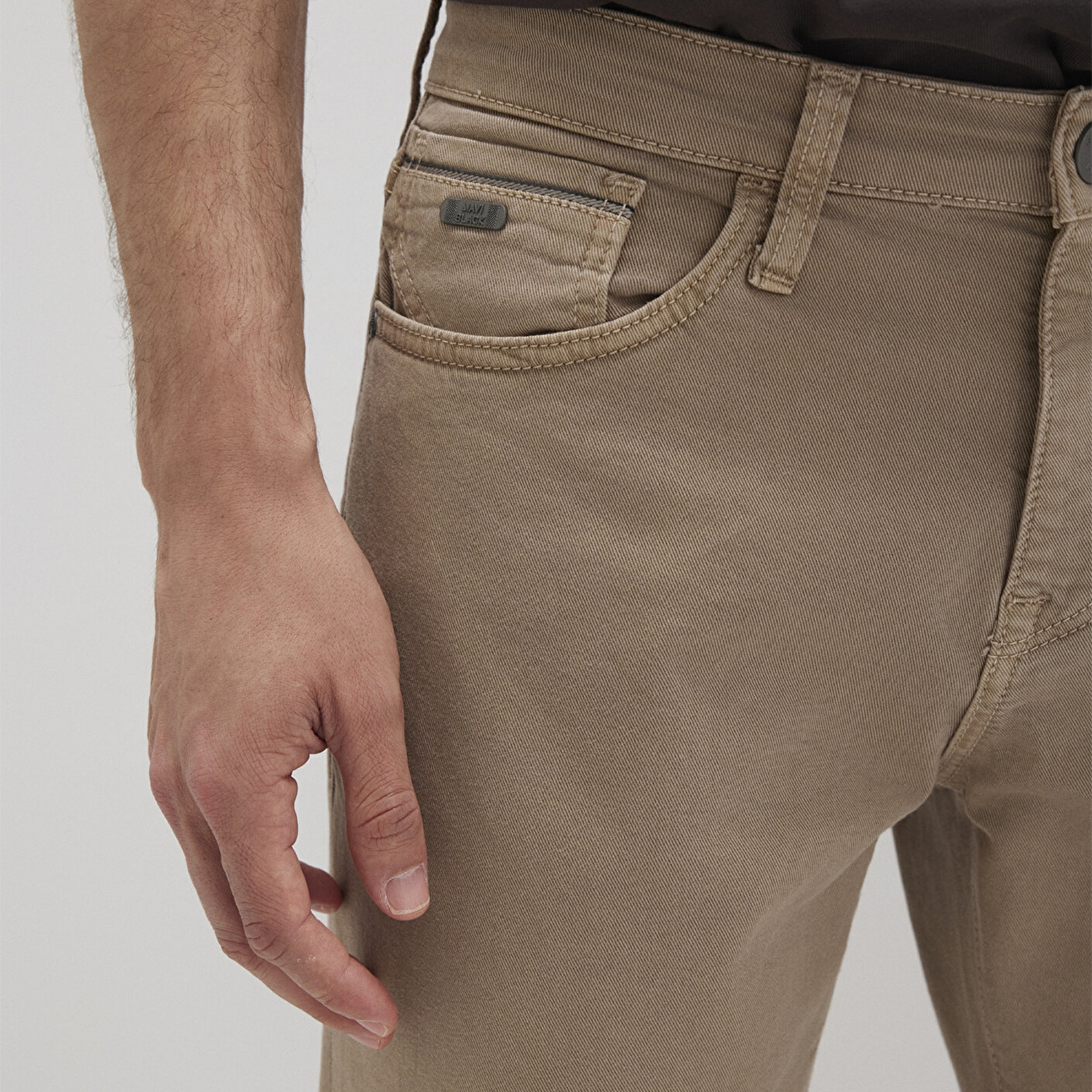 Mavi Jake Mavi Black Koyu Bej Gabardin Pantolon 0042281549