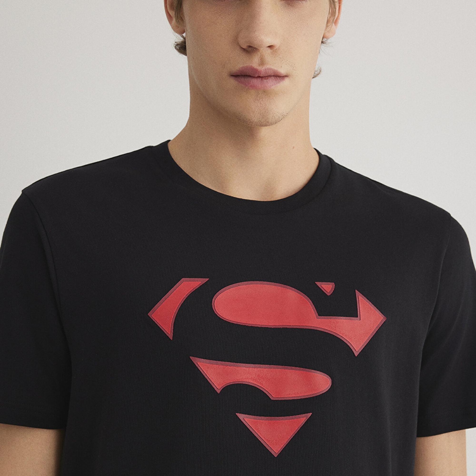 Mavi Superman Baskılı Siyah Tişört Slim Fit / Dar Kesim 066875-900