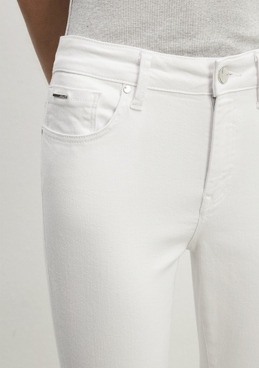  Mavi Tess Gold Luxury Beyaz Jean Pantolon 100328-81360