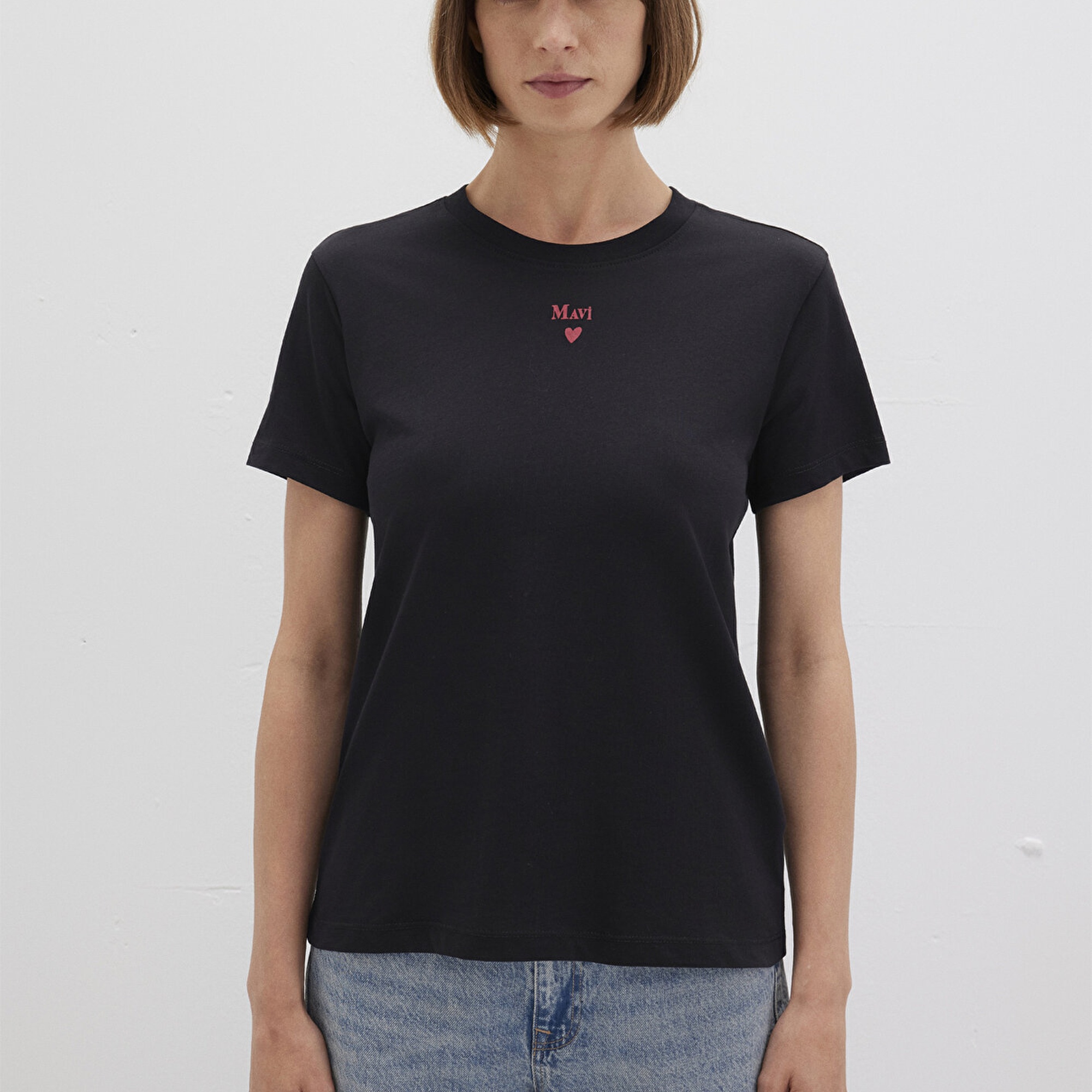 Mavi Mavi Logo Baskılı Siyah Tişört Semi Slim Fit / Yarı Dar Kesim 1601185-900