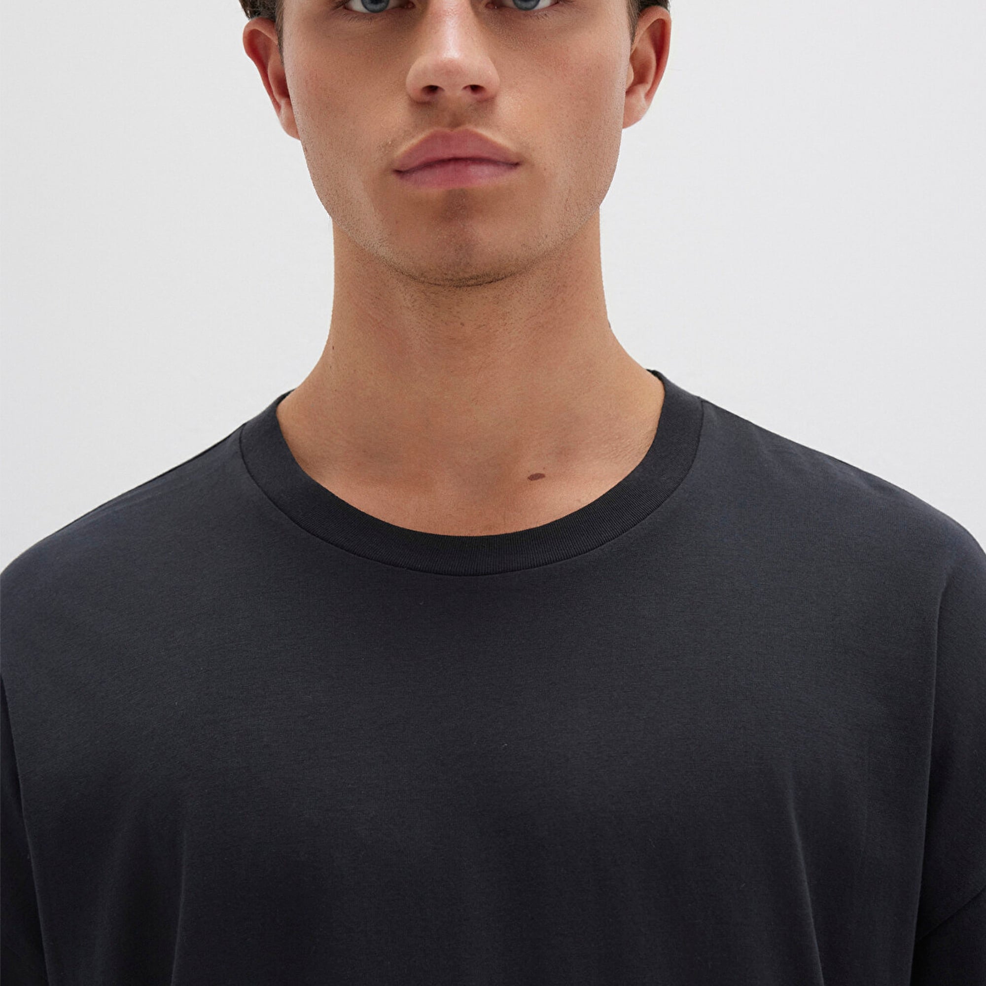 Mavi Organik Pamuk Siyah Oversize Tişört Oversize / Geniş Kesim 066902-900