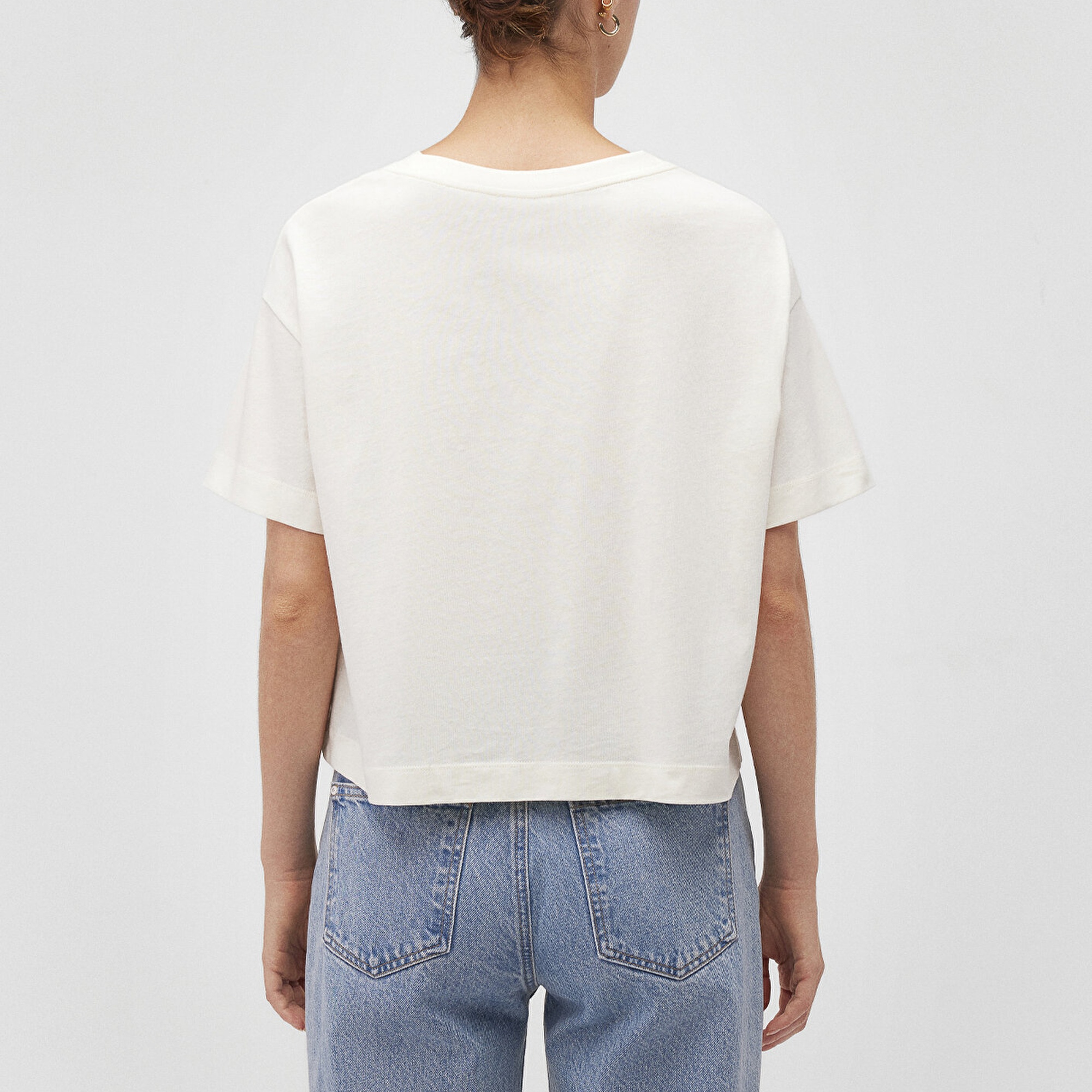 Mavi Bisiklet Yaka Beyaz Basic Tişört Boxy Fit 1611651-80194