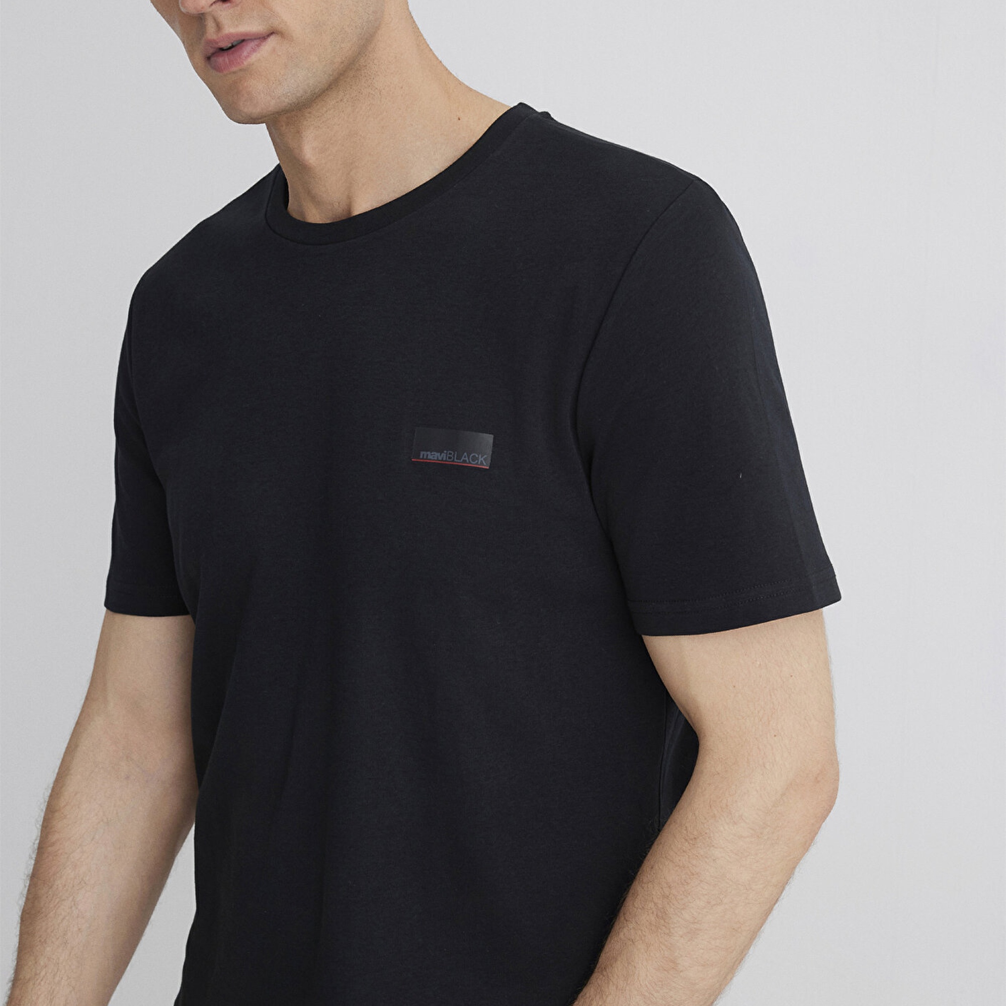 Mavi Mavi Black Baskılı Siyah Tişört Slim Fit / Dar Kesim 0611401-900