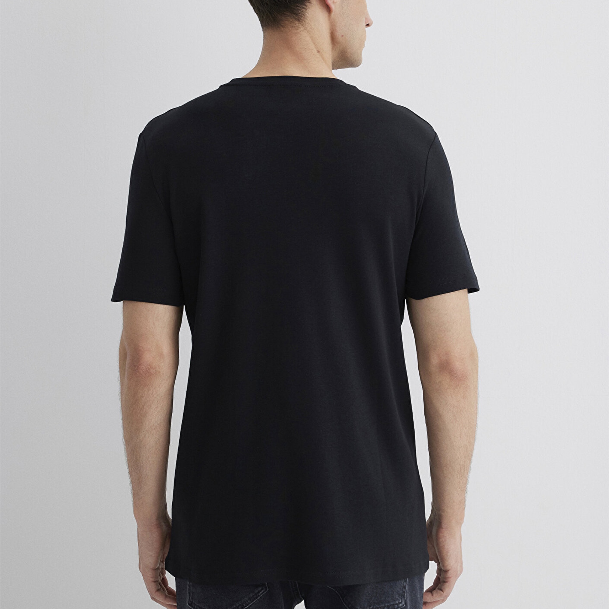 Mavi Mavi Black Baskılı Siyah Tişört Slim Fit / Dar Kesim 0611401-900