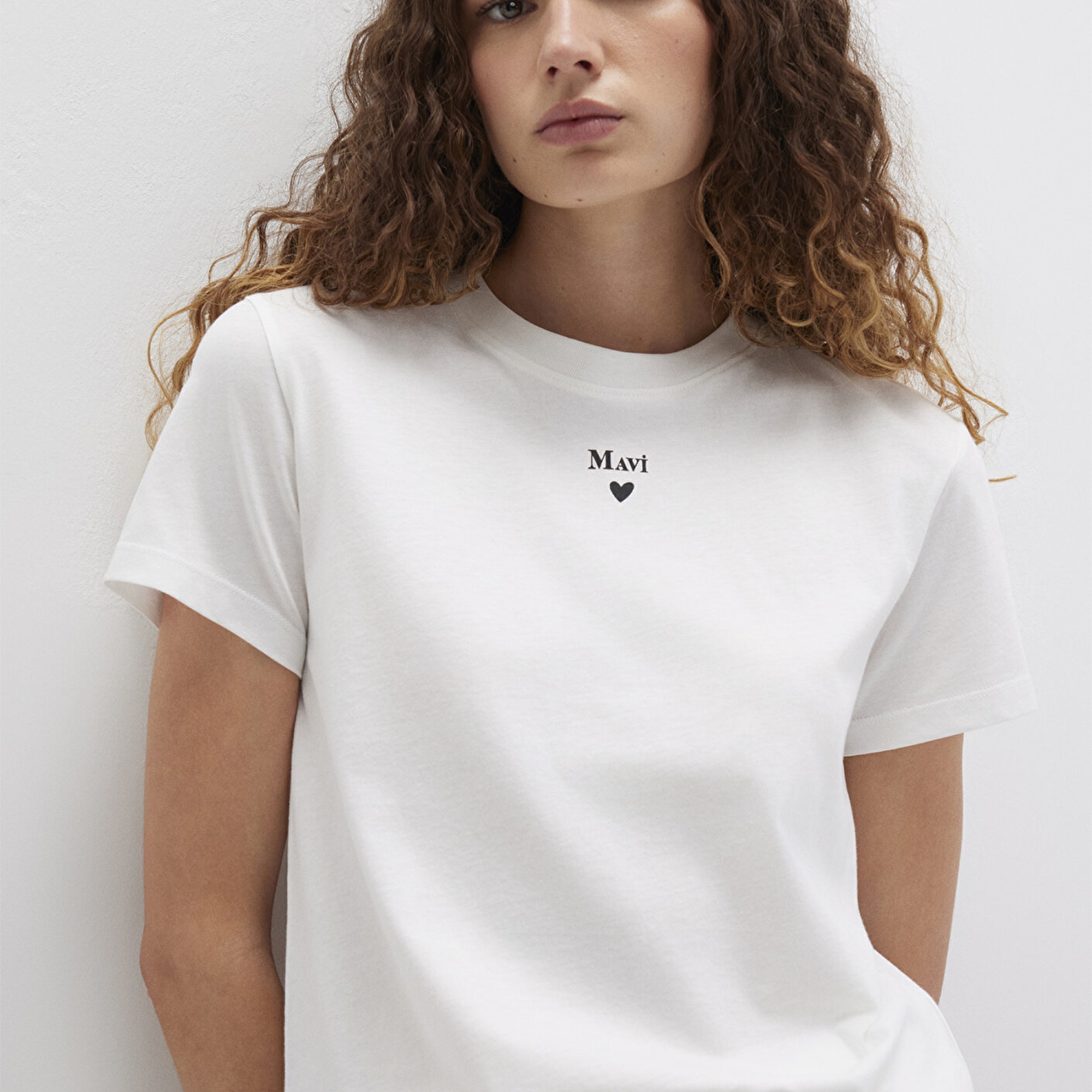 Mavi Mavi Logo Baskılı Beyaz Tişört Semi Slim Fit / Yarı Dar Kesim 1601185-33389