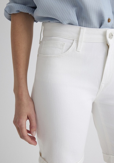  Mavi Alexis Gold Klasik Beyaz Jean Şort 1441530484