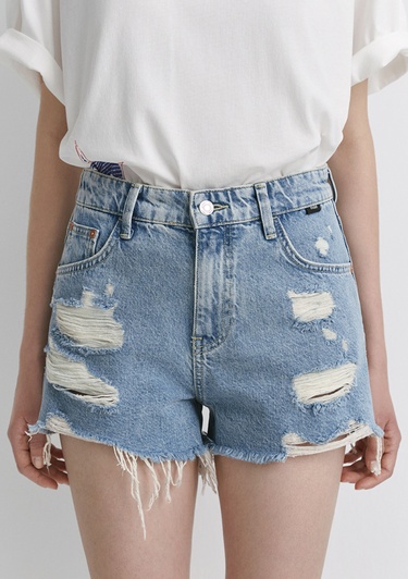  Mavi Tyra 90lar Yırtıklı Açık Mavi Jean Şort 1410011-84425