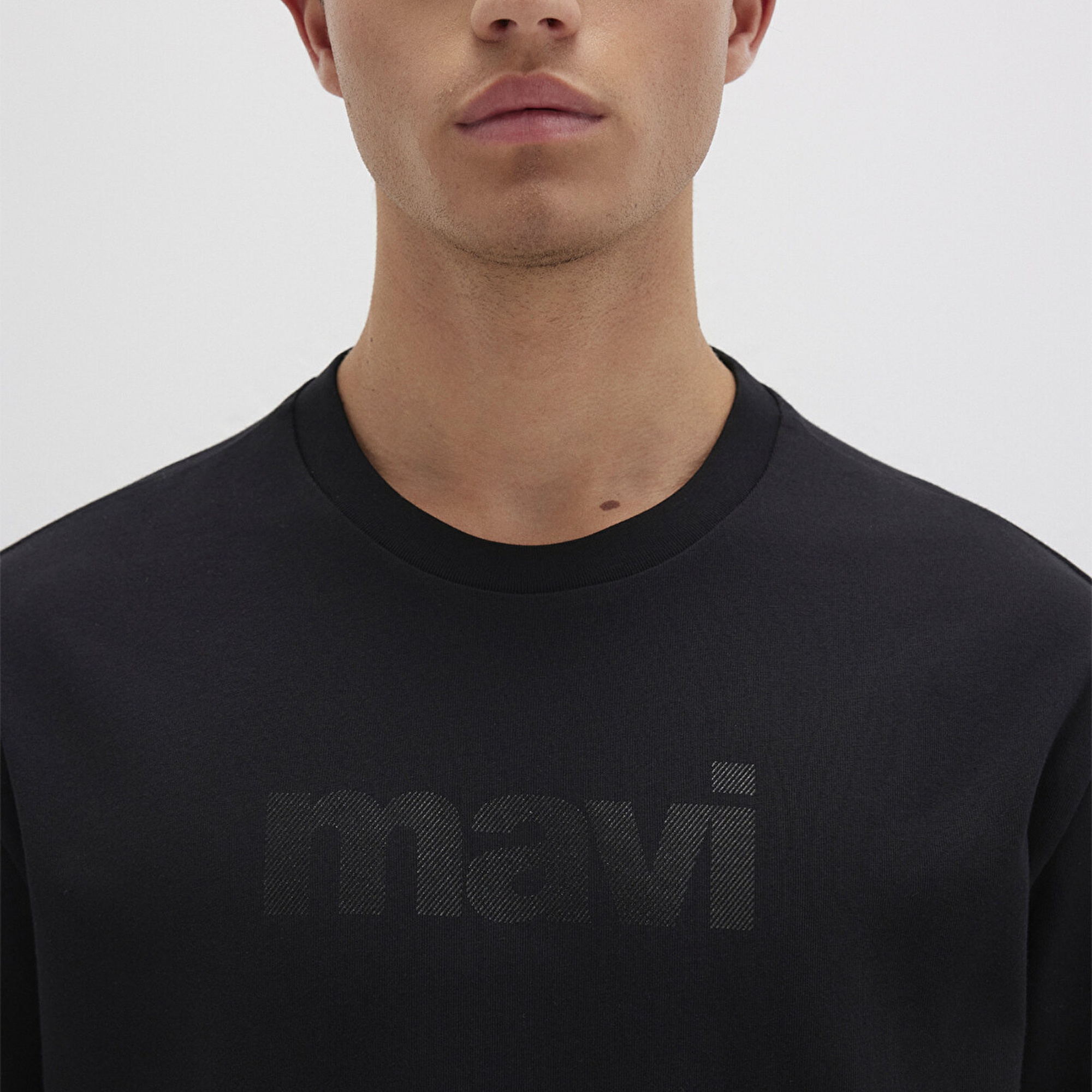 Mavi Mavi Logo Baskılı Siyah Tişört Loose Fit / Bol Rahat Kesim 0611807-900