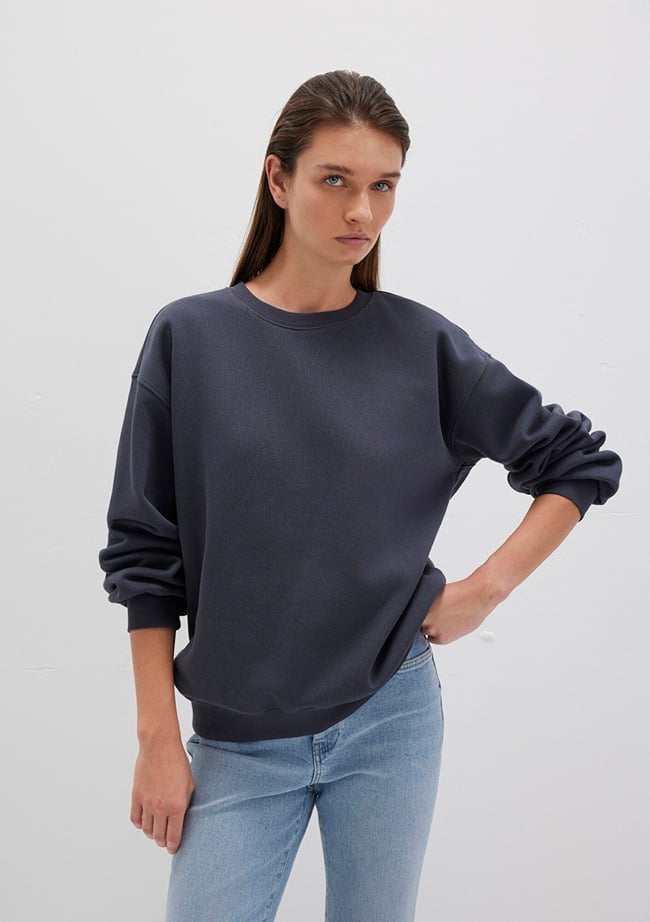  Mavi Bisiklet Yaka Lacivert Basic Sweatshirt 1610198-70726