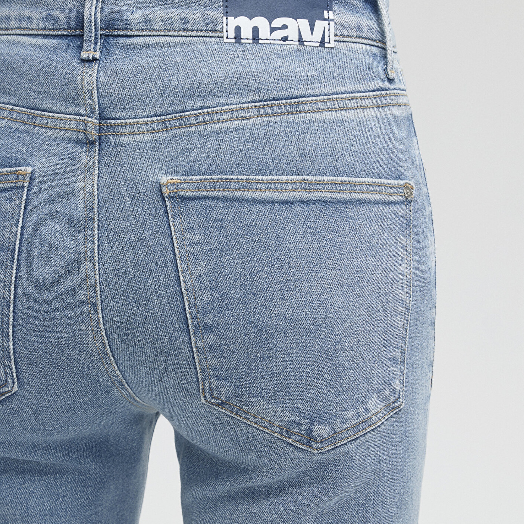 Mavi Viola Premium Blue Açık Mavi Jean Pantolon 101048-84189