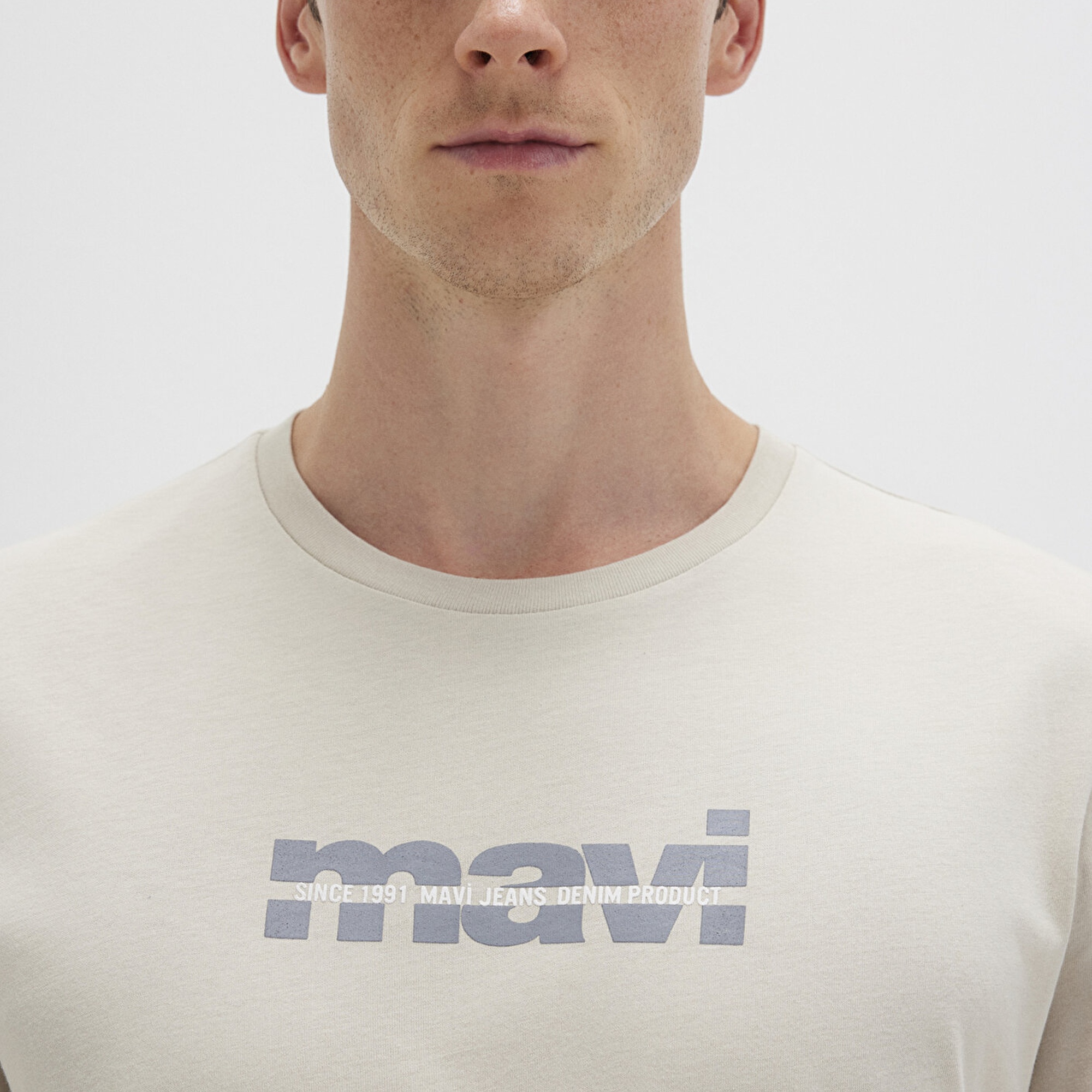 Mavi Mavi Logo Baskılı Gri Tişört Regular Fit / Normal Kesim 0610943-70144