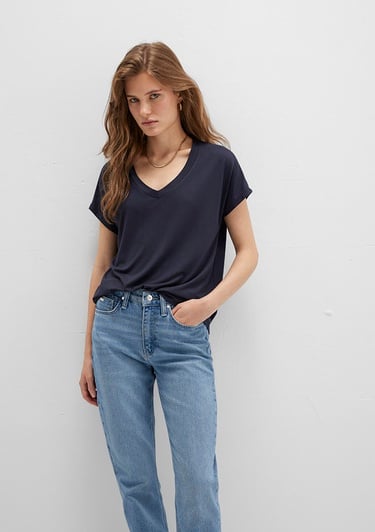  Mavi V Yaka Lacivert Basic Viskoz Tişört Regular Fit / Normal Kesim 167714-85315