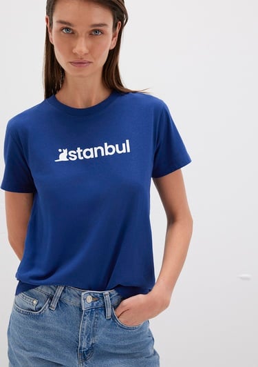  Mavi İstanbul Baskılı Mavi Tişört Semi Slim Fit / Yarı Dar Kesim 1612111-70722