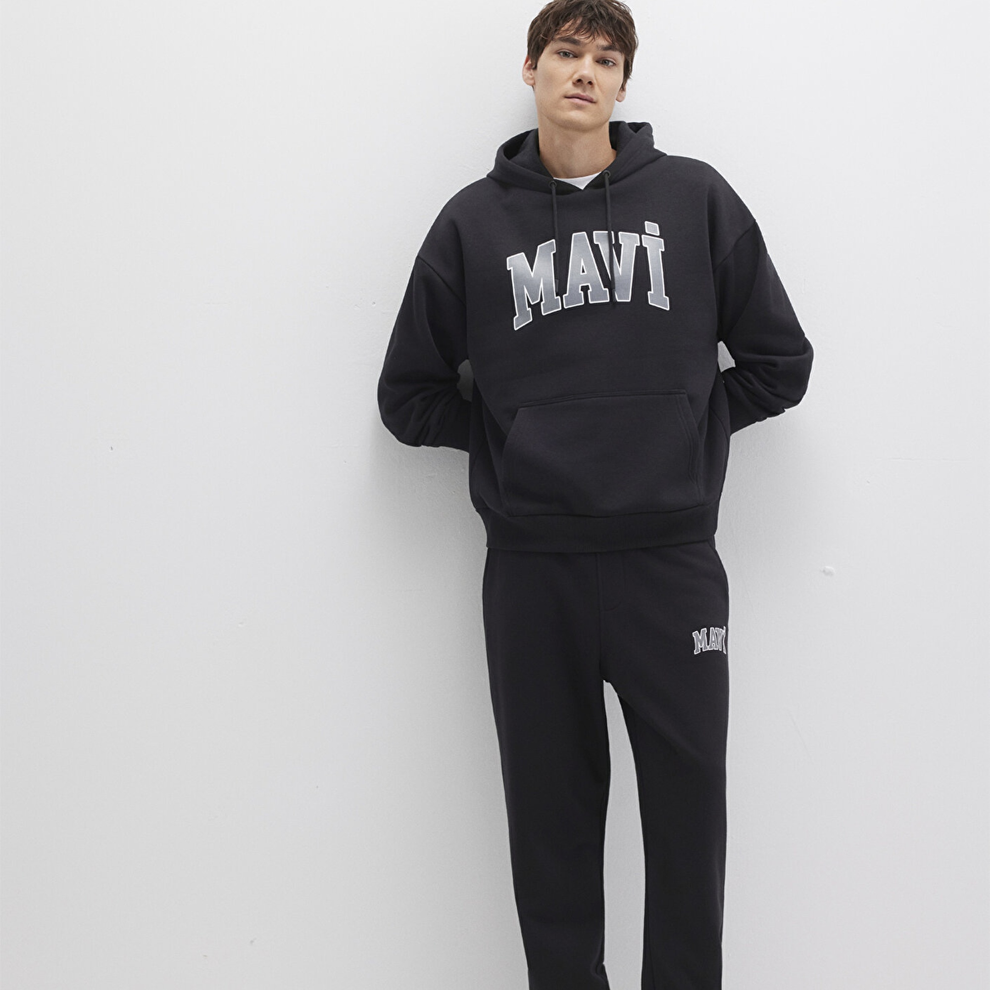 Mavi Mavi Logo Baskılı Siyah Eşofman Altı 0010207-900