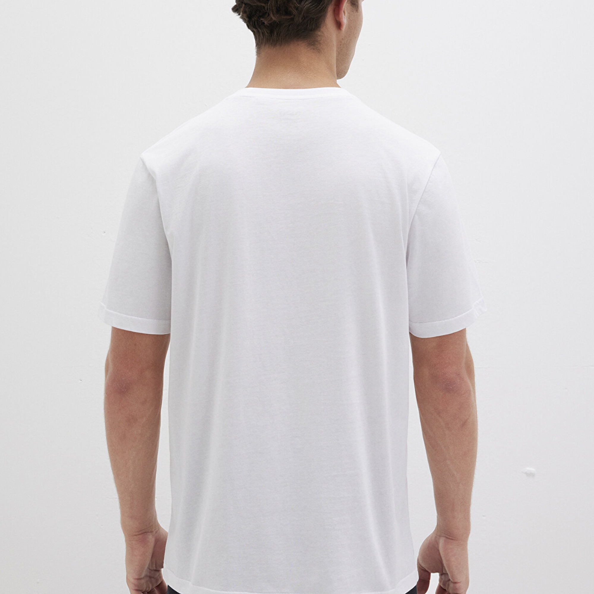 Mavi Siyah Miav Baskılı Beyaz Tişört Regular Fit / Normal Kesim 067153-602