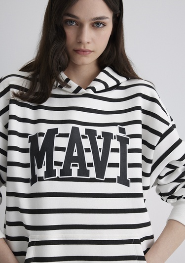  Mavi Mavi Logo Baskılı Beyaz Sweatshirt 1S10118-84603