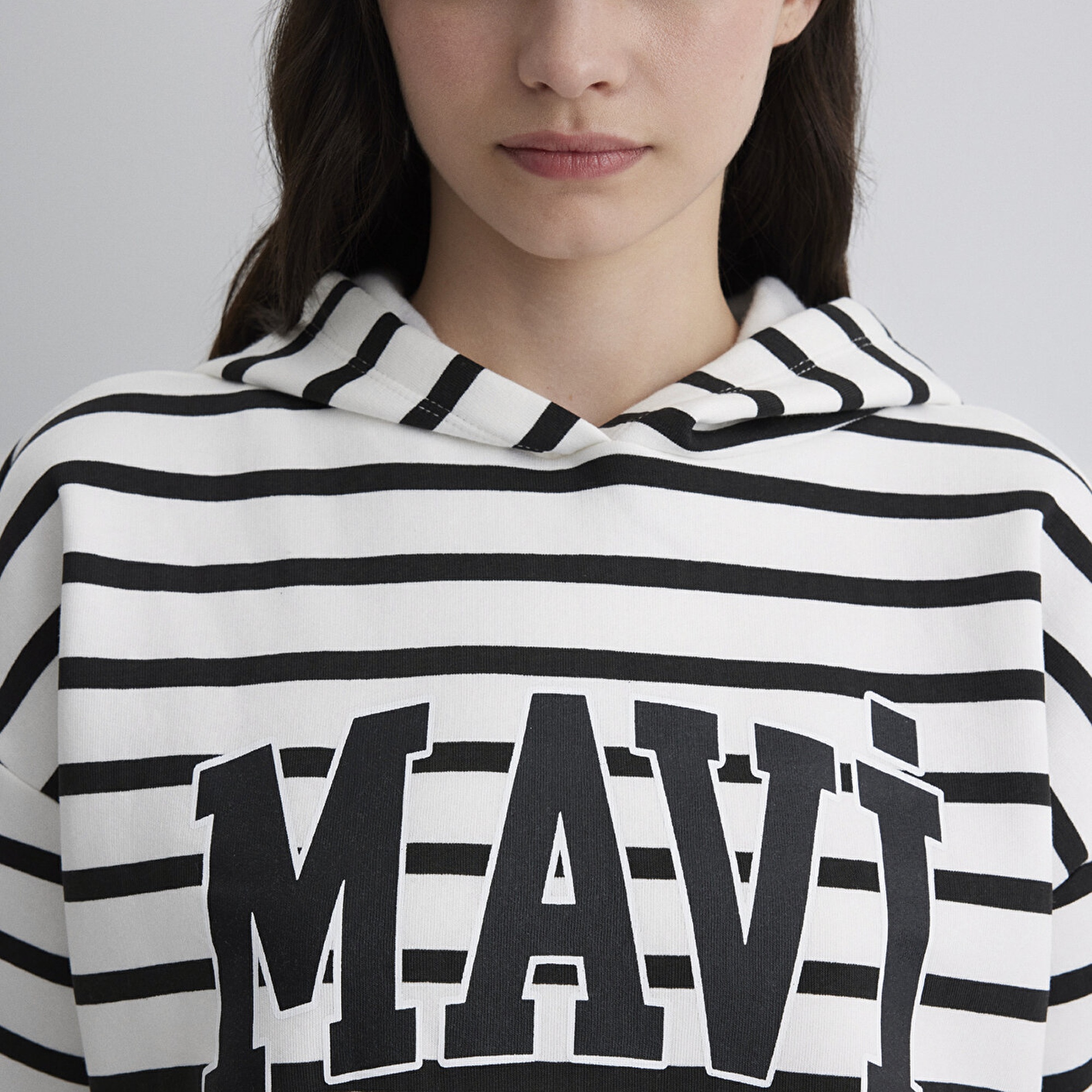 Mavi Mavi Logo Baskılı Beyaz Sweatshirt 1S10118-84603