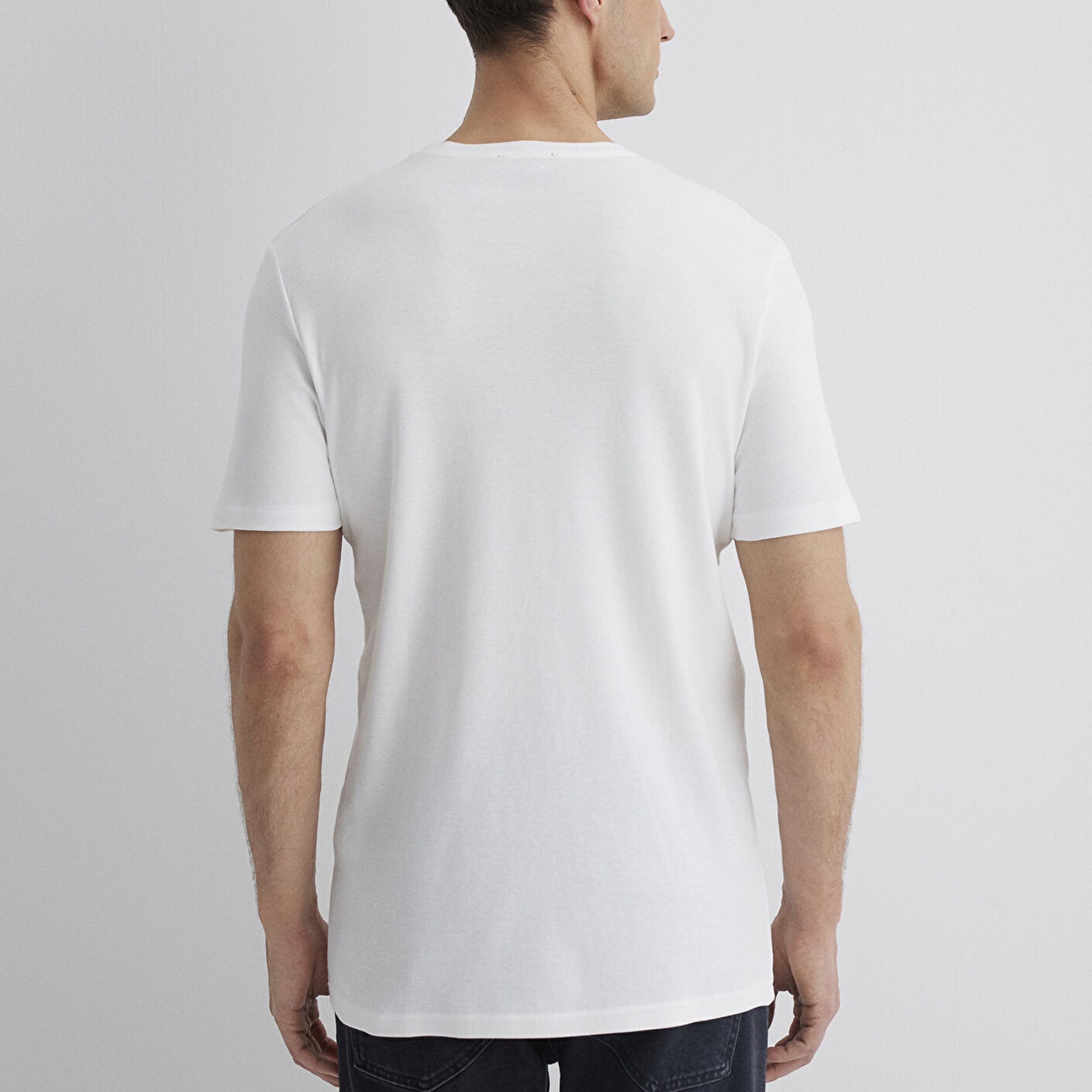 Mavi Mavi Black Baskılı Beyaz Tişört Slim Fit / Dar Kesim 0611401-70057