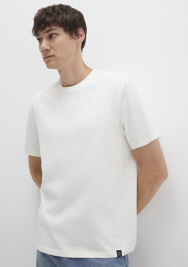  Mavi Etiket Detaylı Beyaz Basic Tişört Loose Fit / Bol Rahat Kesim 0611824-70057