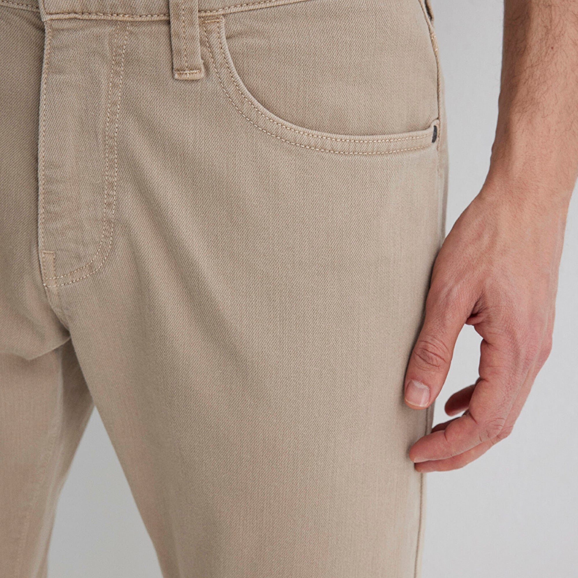 Mavi Jake Koyu Bej Comfort Gabardin Pantolon 0042286571