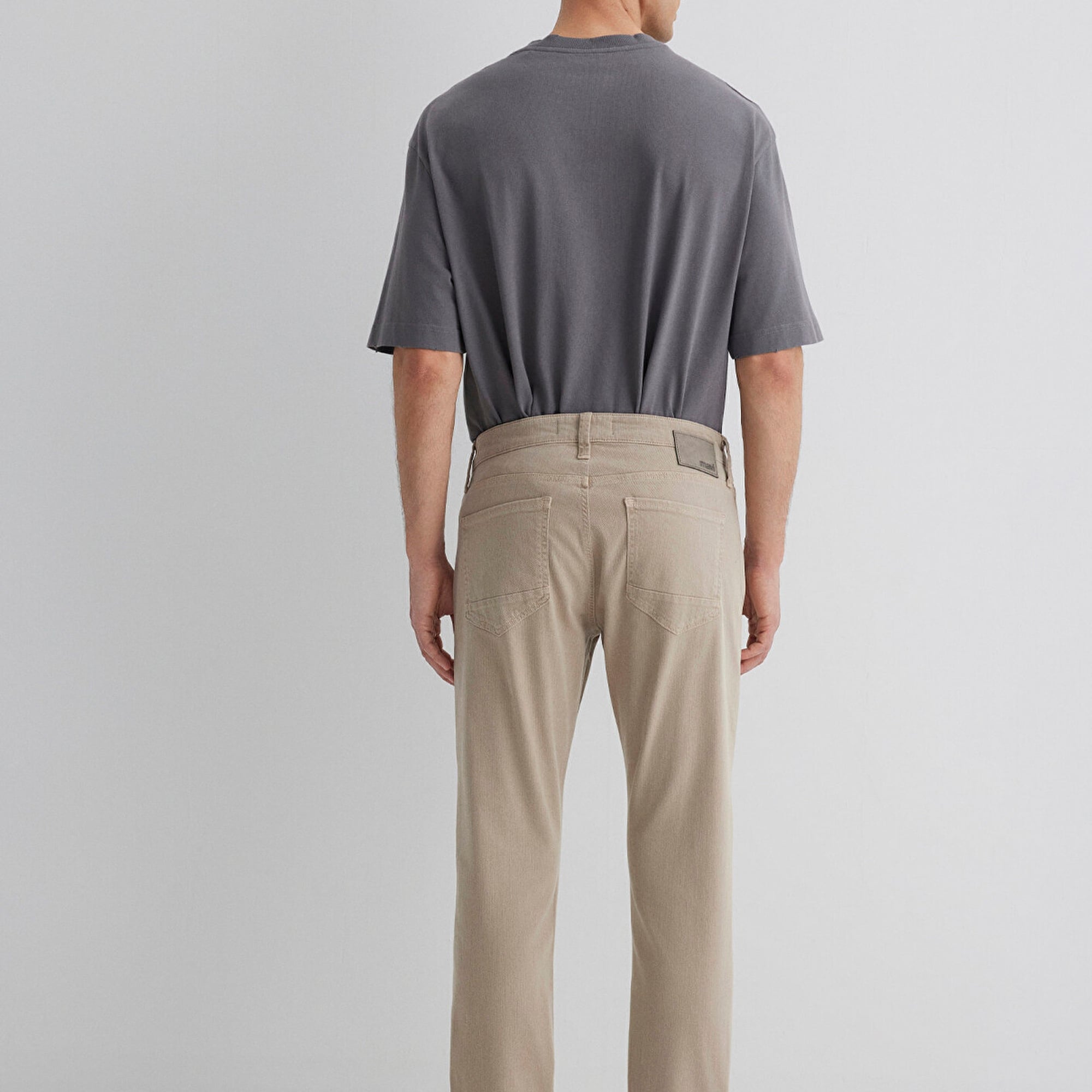 Mavi Jake Koyu Bej Comfort Gabardin Pantolon 0042286571