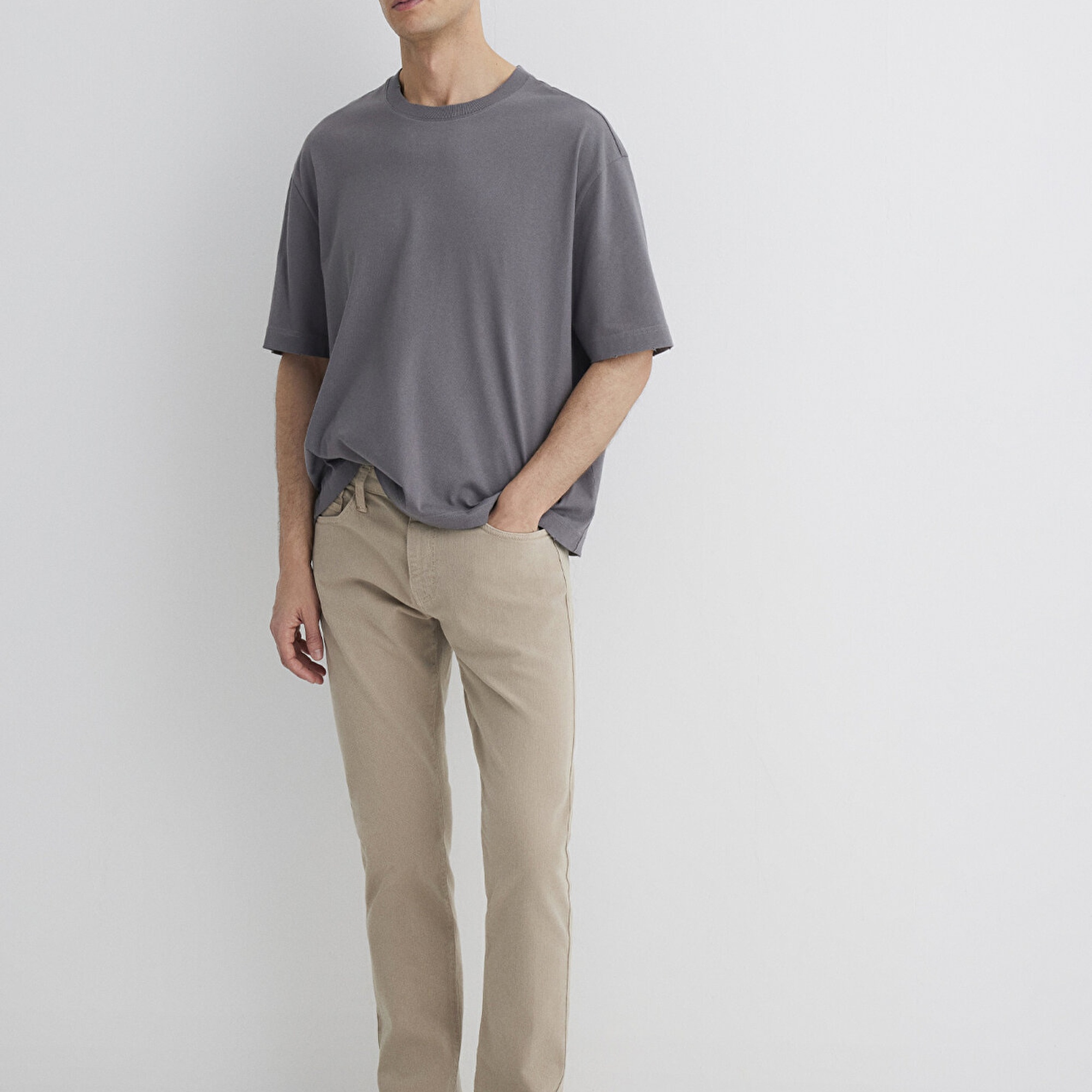 Mavi Jake Koyu Bej Comfort Gabardin Pantolon 0042286571