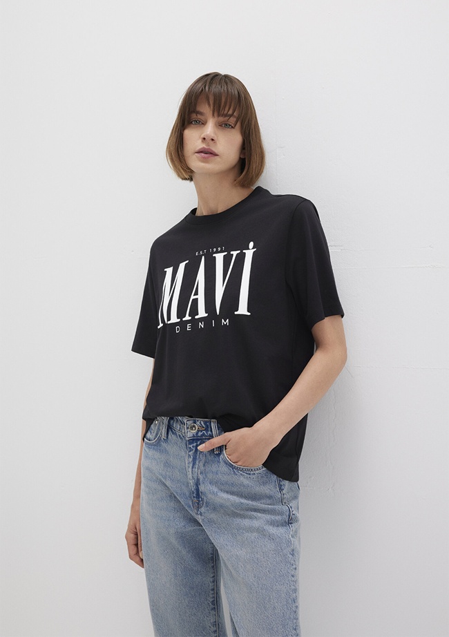  Mavi Mavi Logo Baskılı Siyah Tişört Regular Fit / Normal Kesim 1611990-900