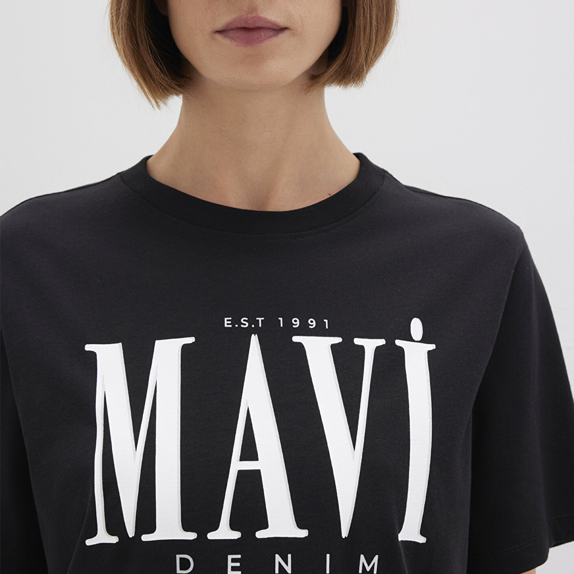 Mavi Mavi Logo Baskılı Siyah Tişört Regular Fit / Normal Kesim 1611990-900