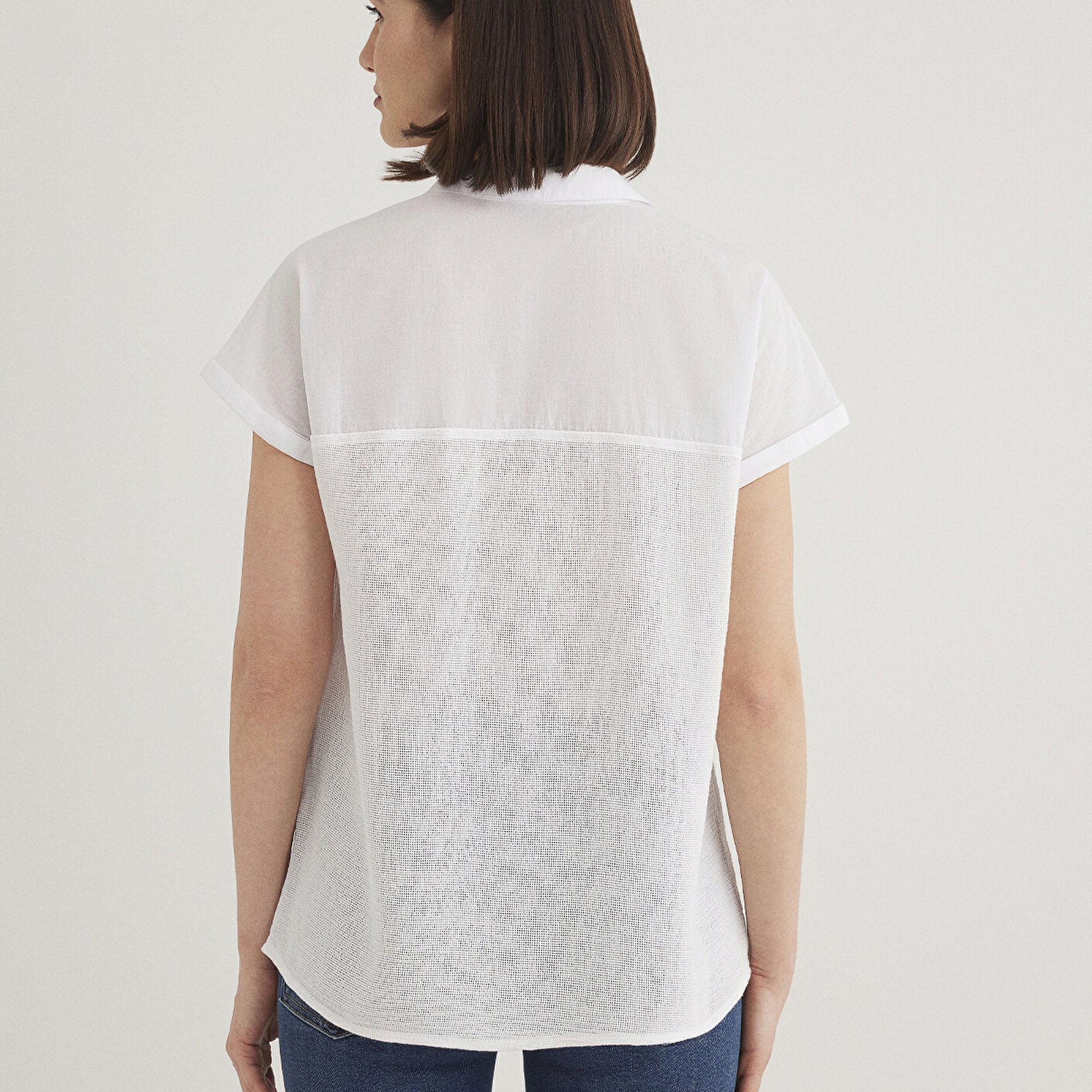 Mavi Kısa Kollu Beyaz Bluz 1210801-620