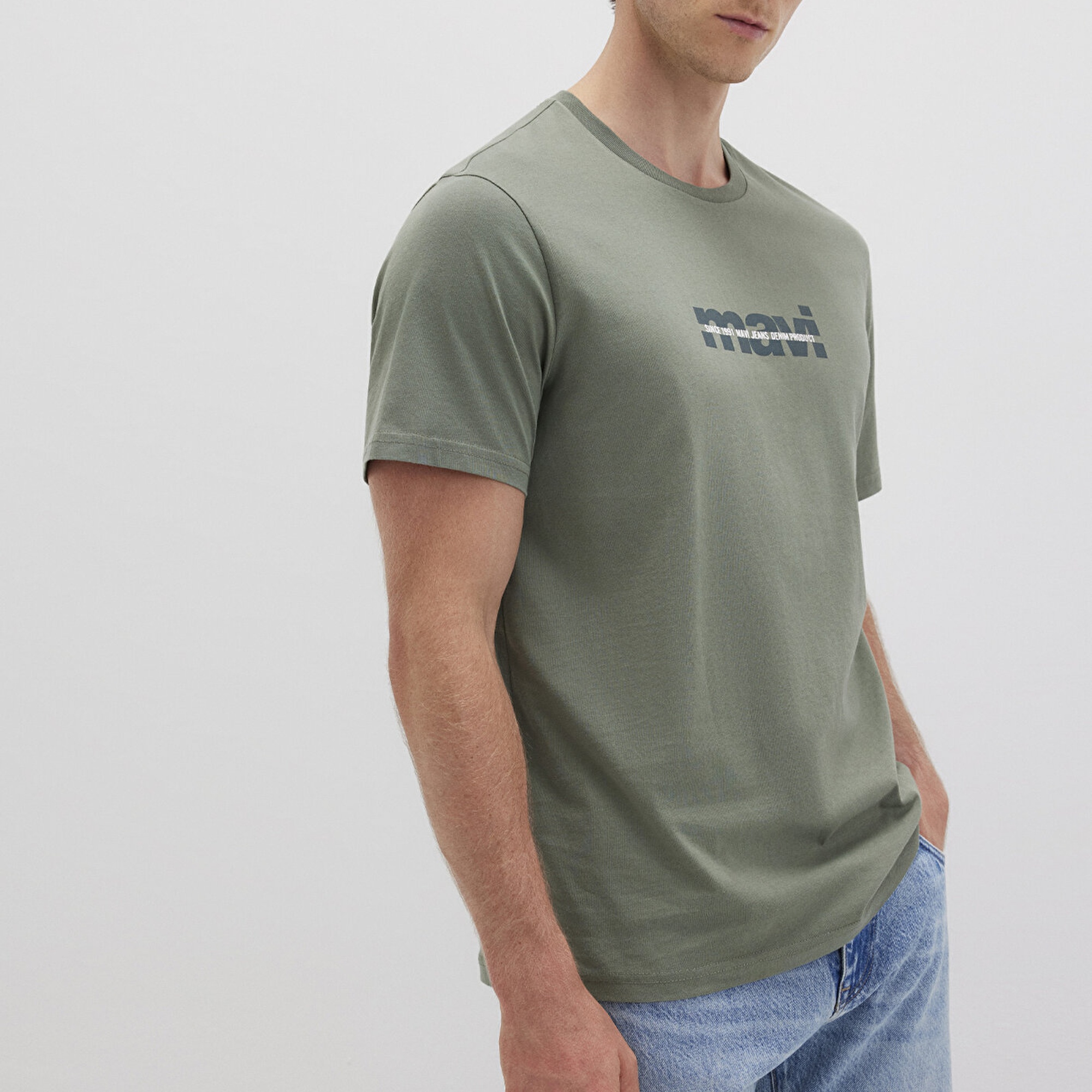 Mavi Mavi Logo Baskılı Haki Tişört Regular Fit / Normal Kesim 0610943-80692