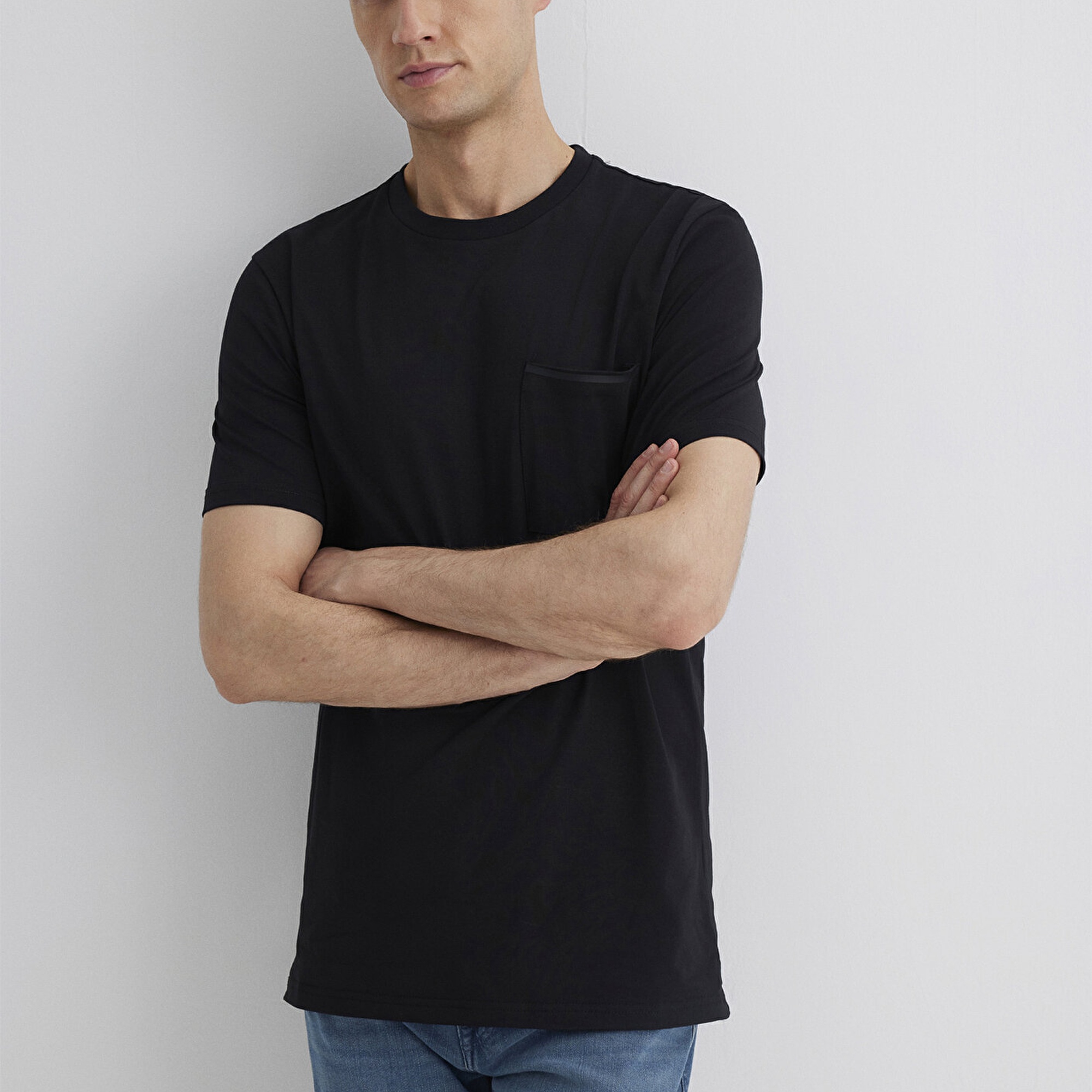 Mavi Mavi Black Baskılı Siyah Tişört Regular Fit / Normal Kesim 0611834-900