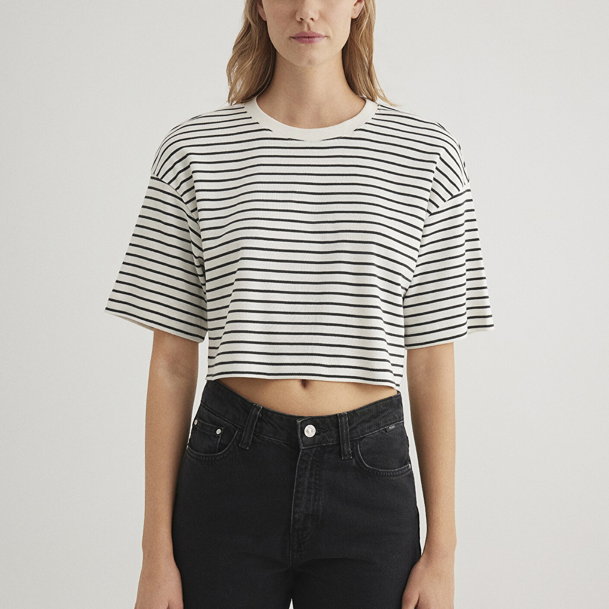 Mavi Çizgili Crop Tişört Crop / Kısa Kesim 1612700-85308