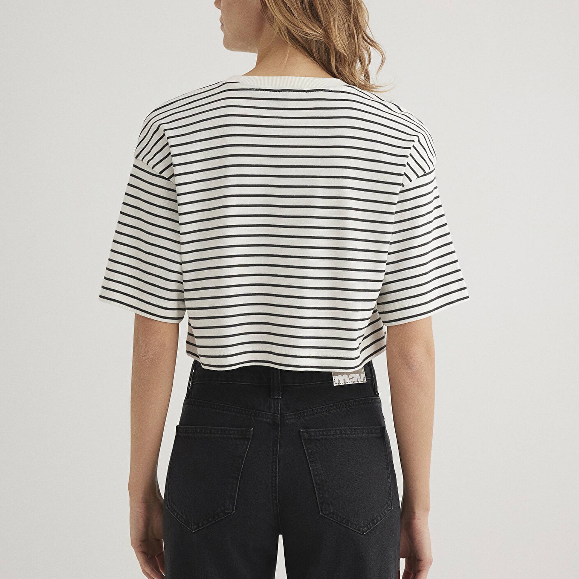 Mavi Çizgili Crop Tişört Crop / Kısa Kesim 1612700-85308