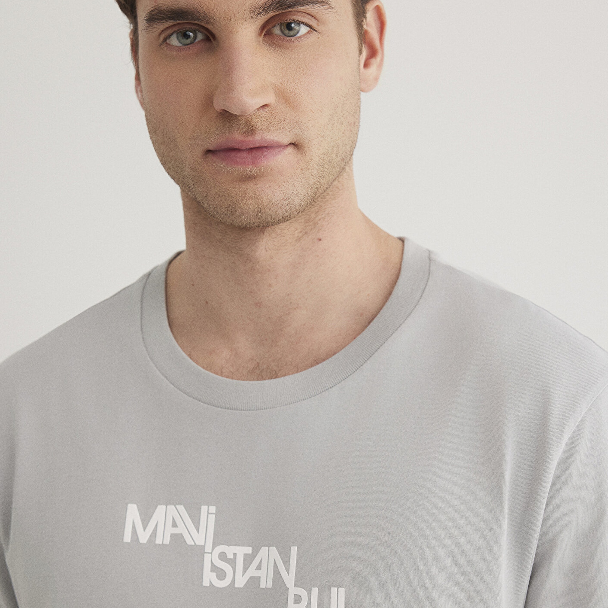 Mavi Mavi İstanbul Baskılı Gri Tişört Regular Fit / Normal Kesim 0612274-70075