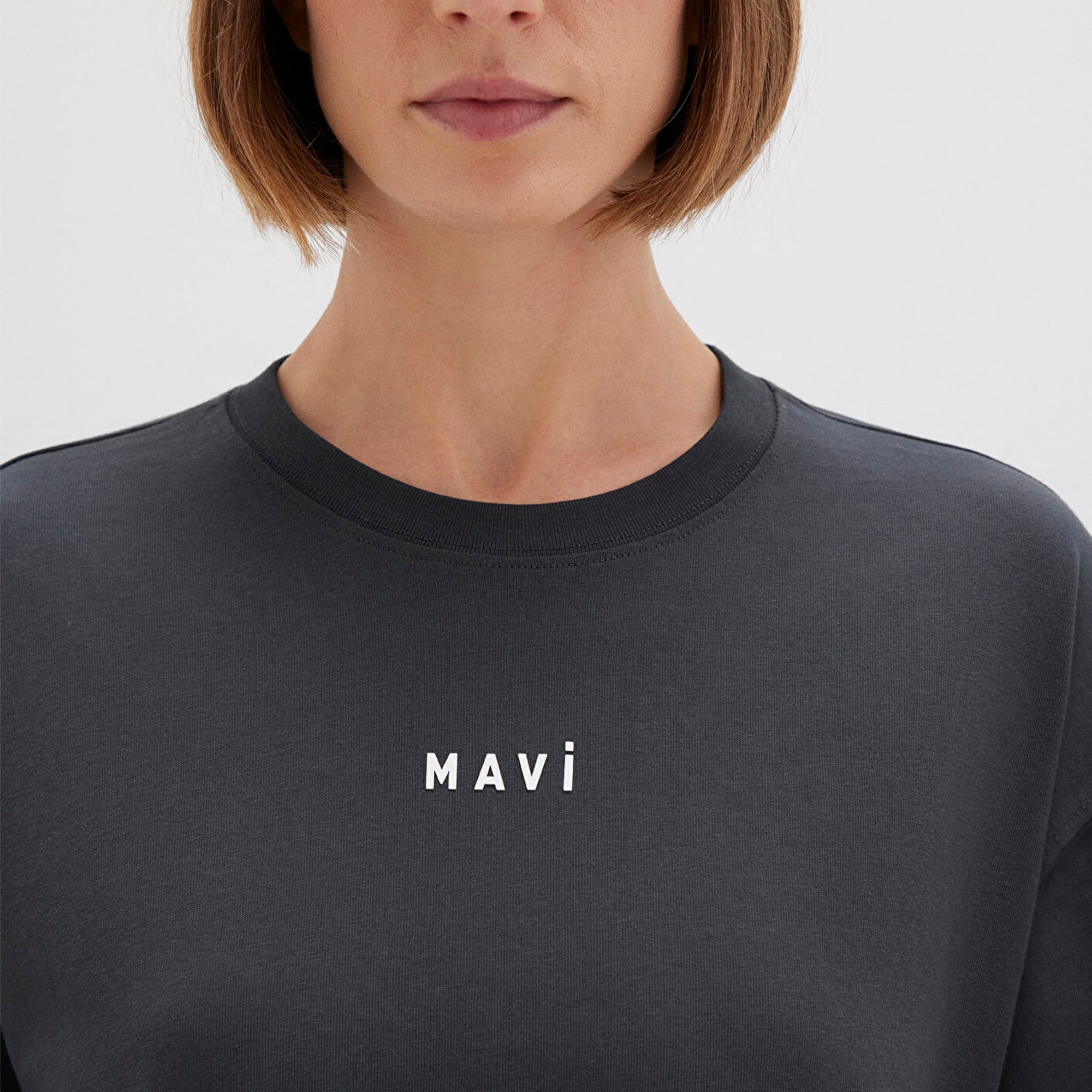 Mavi Mavi Logo Baskılı Antrasit Tişört Loose Fit / Bol Rahat Kesim 1612518-70087