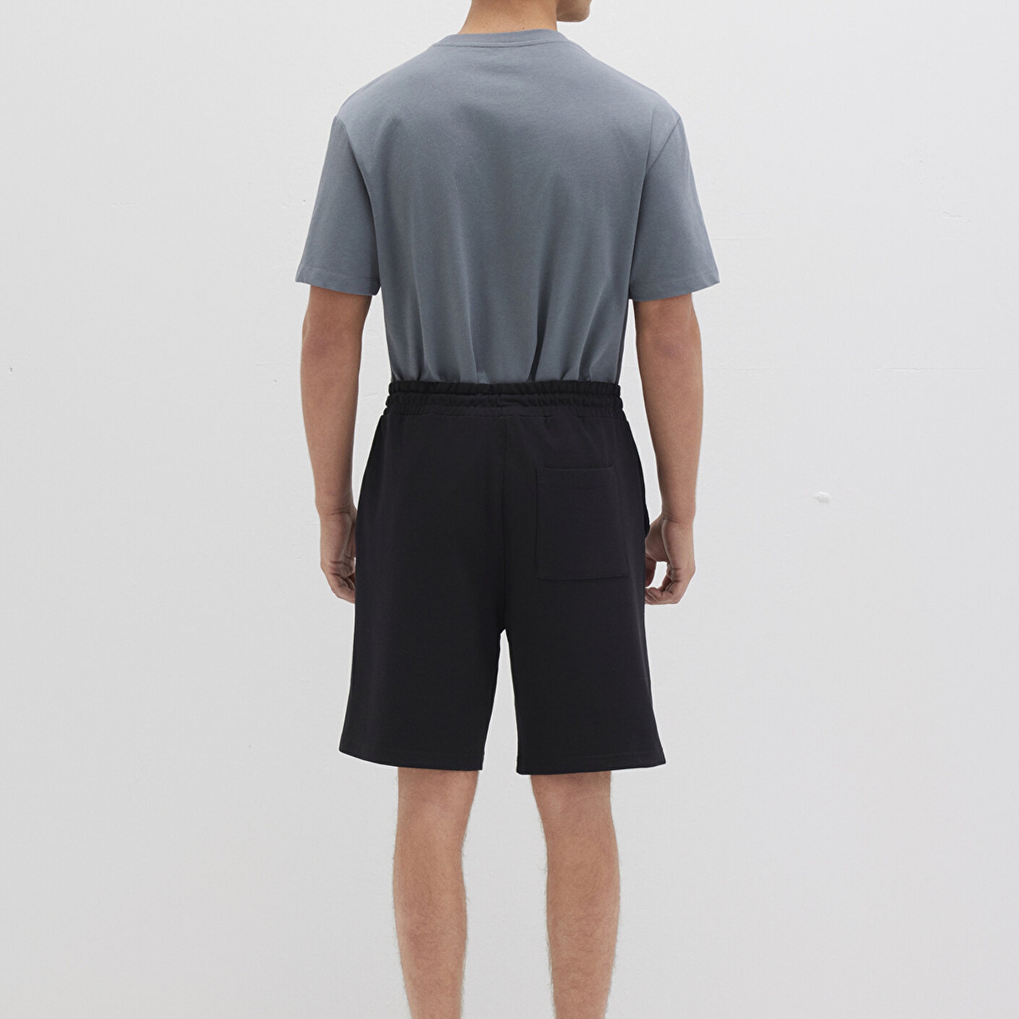 Mavi Mavi Logo Baskılı Siyah Şort 0410224-900