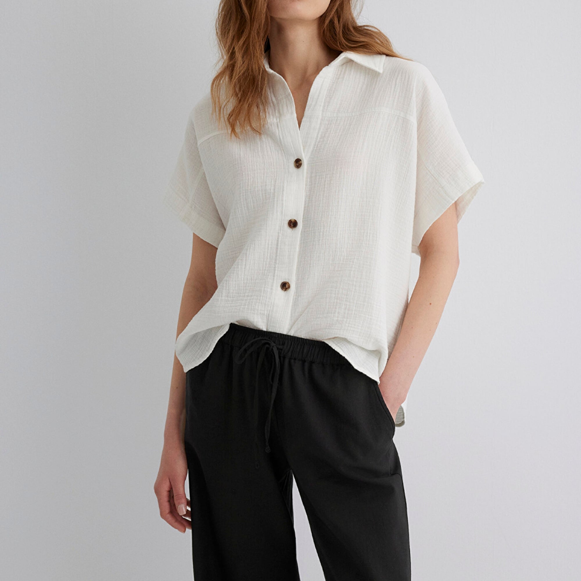 Mavi Dokulu Ekru Gömlek Loose Fit / Bol Rahat Kesim 1210758-70057