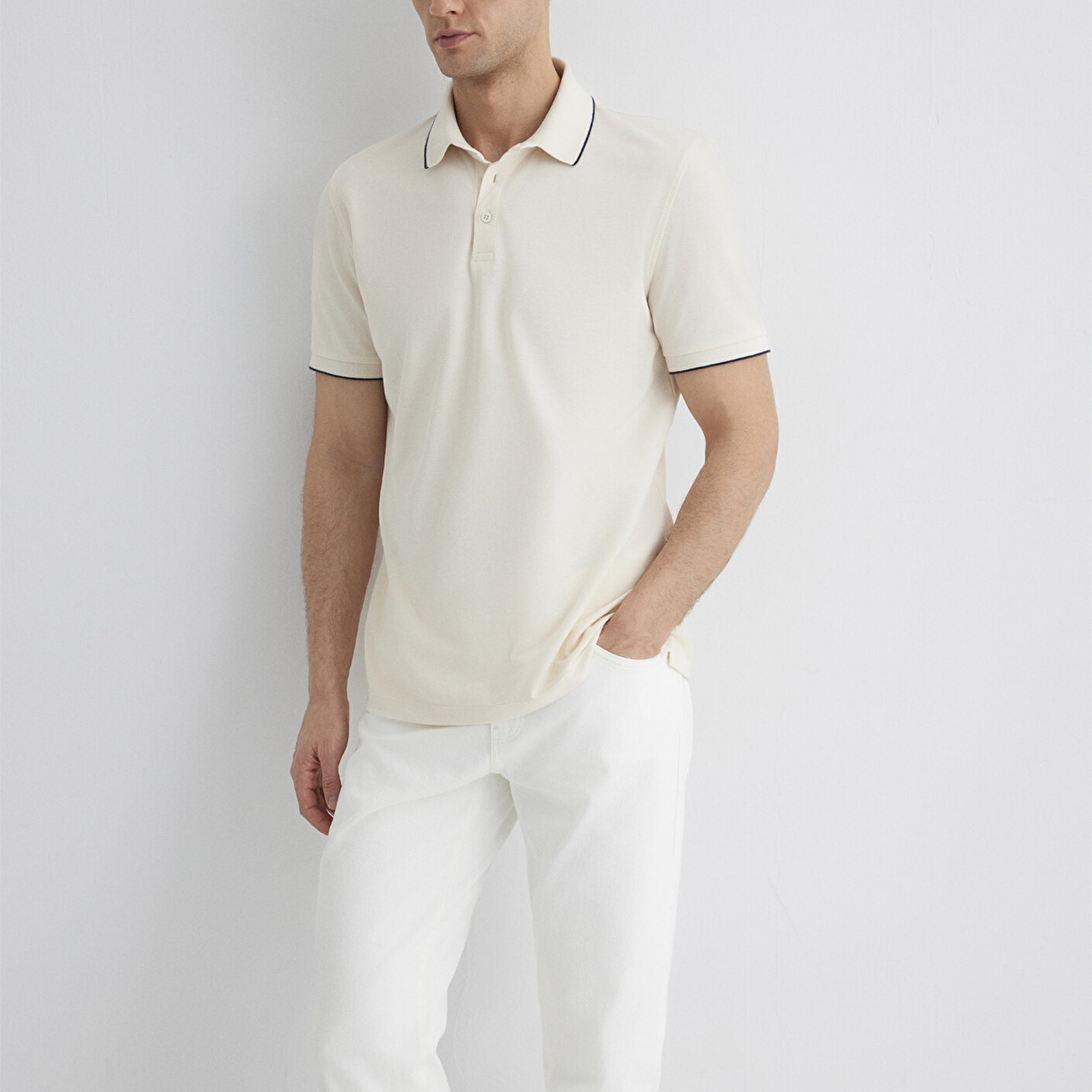 Mavi Beyaz Polo Tişört Regular Fit / Normal Kesim 0611902-70057