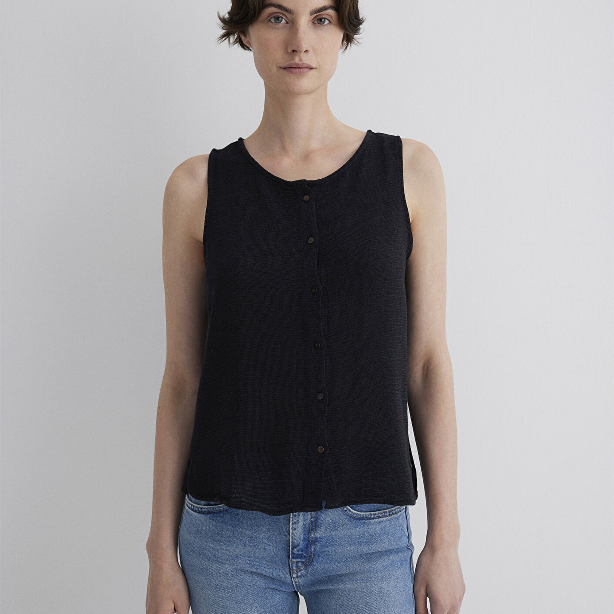 Mavi Kolsuz Siyah Bluz 1210710-900