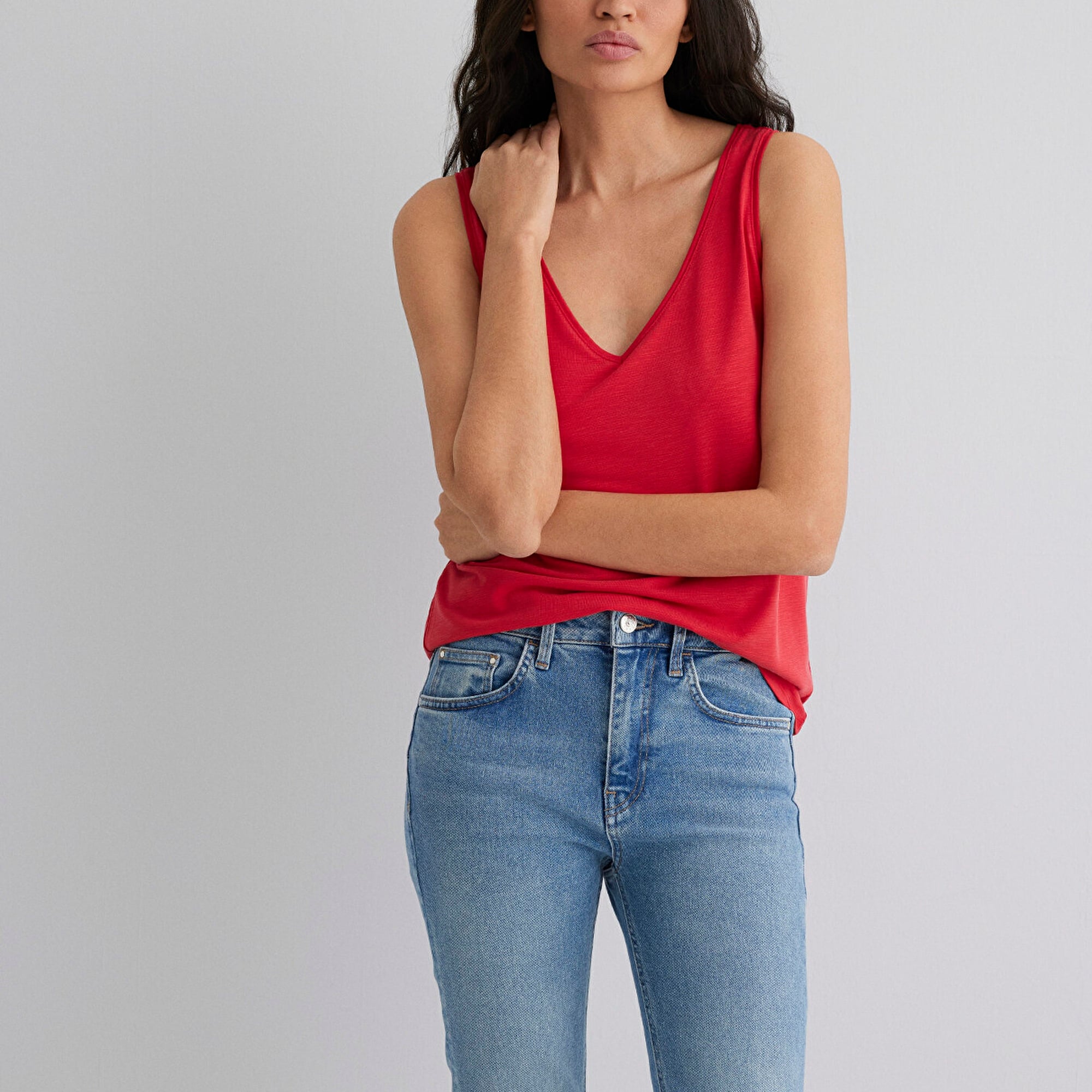 Mavi Lux Touch TENCEL TM Kırmızı Modal Atlet Slim Fit / Dar Kesim 1610423-70467