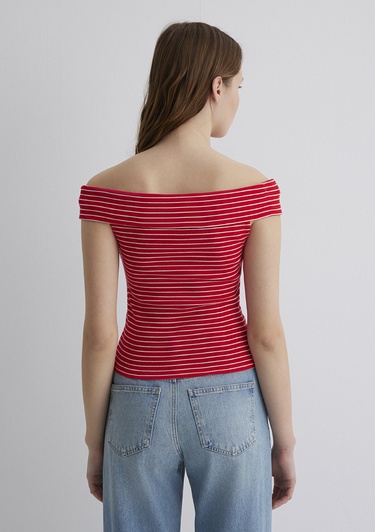  Mavi Düşük Omuzlu Kırmızı Çizgili Top Fitted / Vücuda Oturan Kesim 1612866-88688