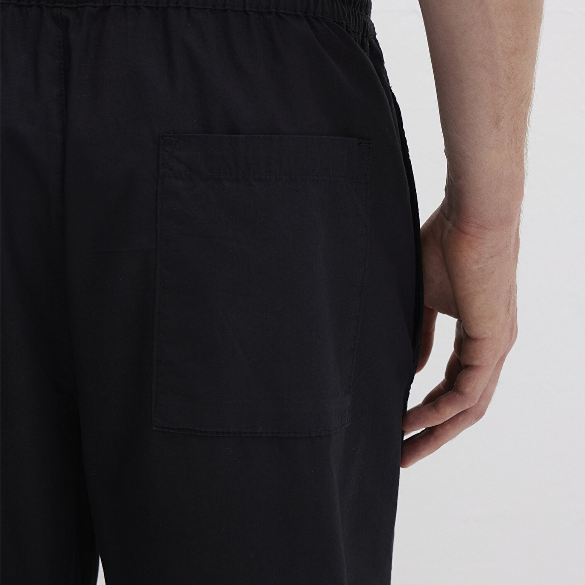 Mavi Beli Lastikli Siyah Jogger Pantolon 0010190-900