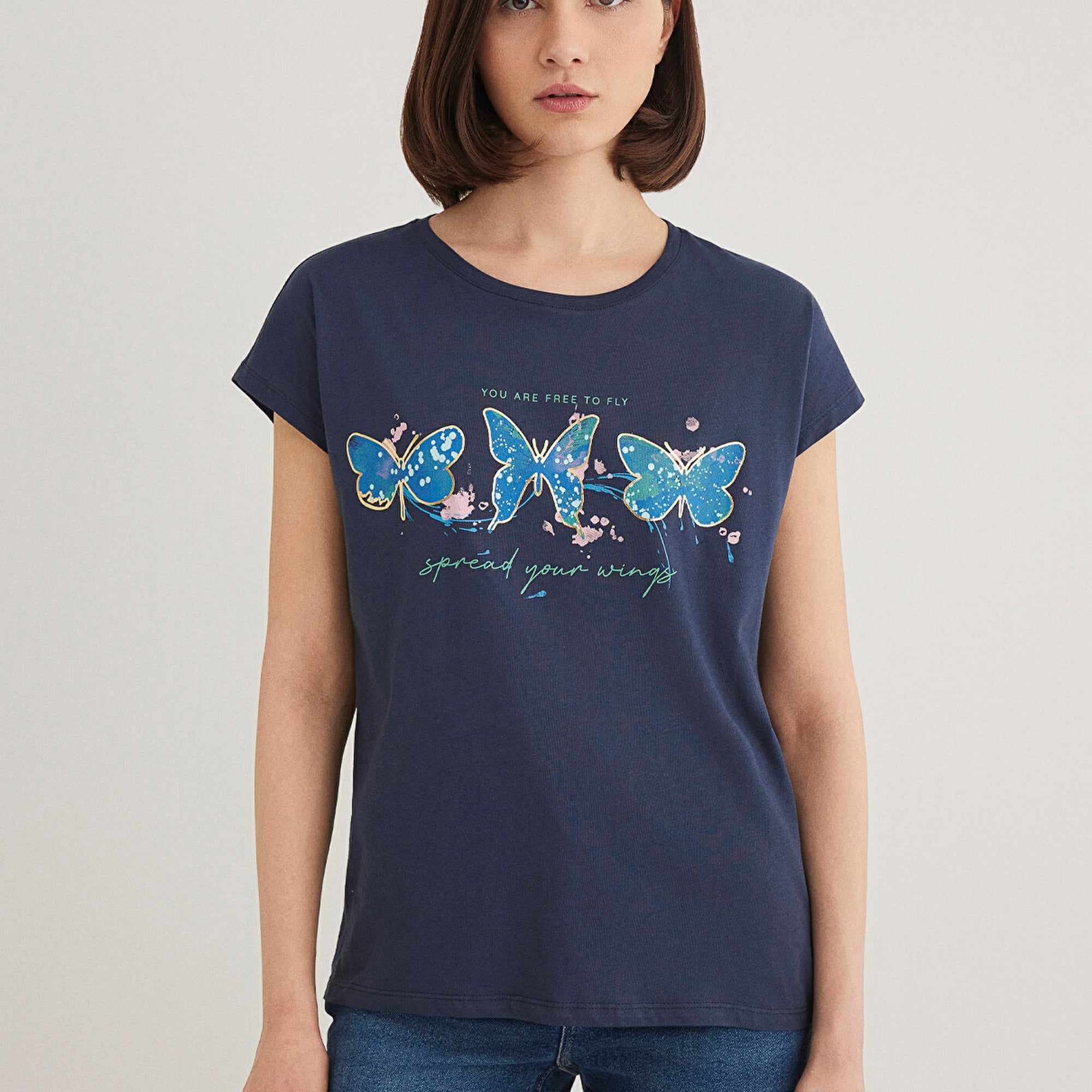 Mavi Kelebek Baskılı Lacivert Tişört Regular Fit / Normal Kesim 1612617-70487