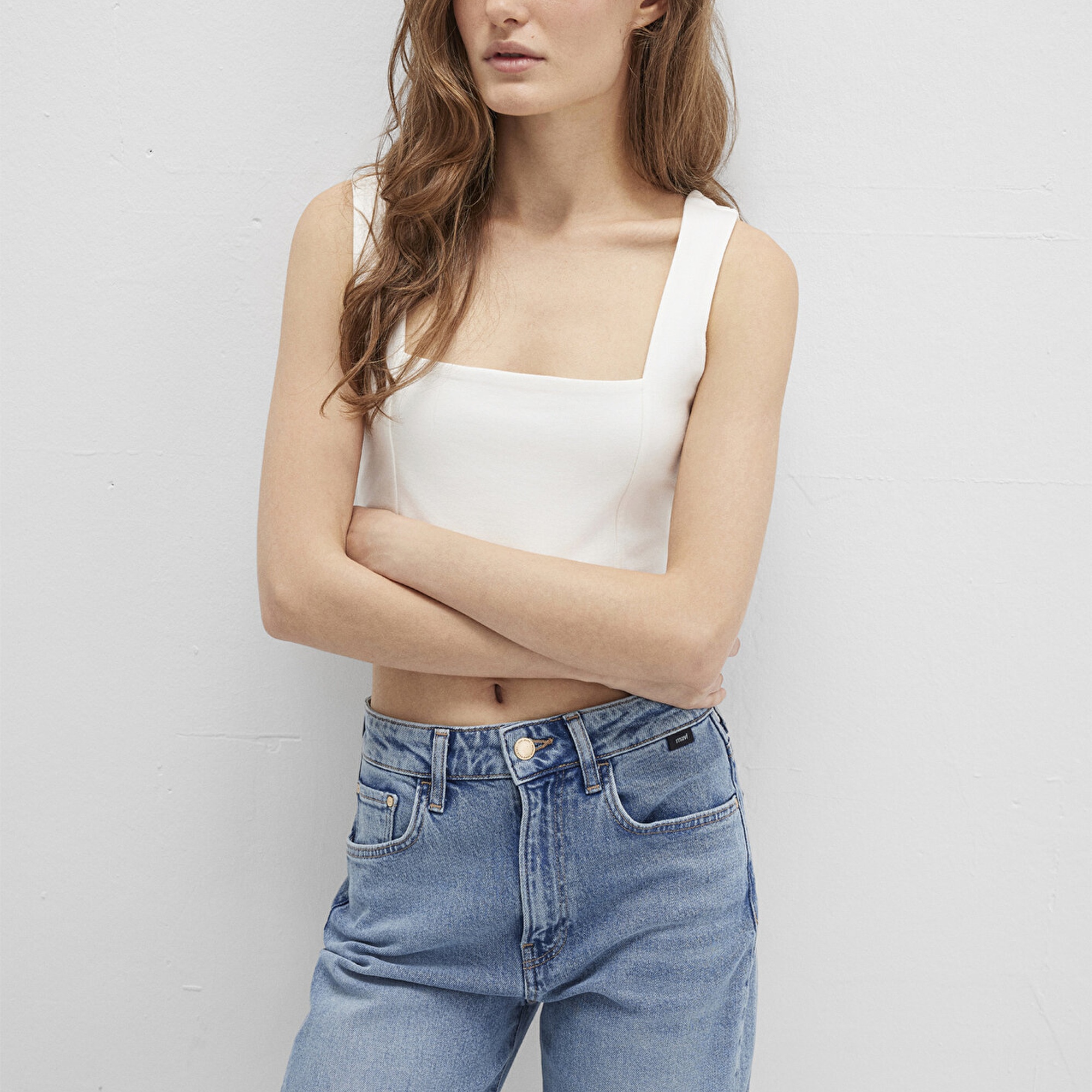 Mavi Kare Yaka Beyaz Crop Top Crop / Kısa Kesim 1612657-70057