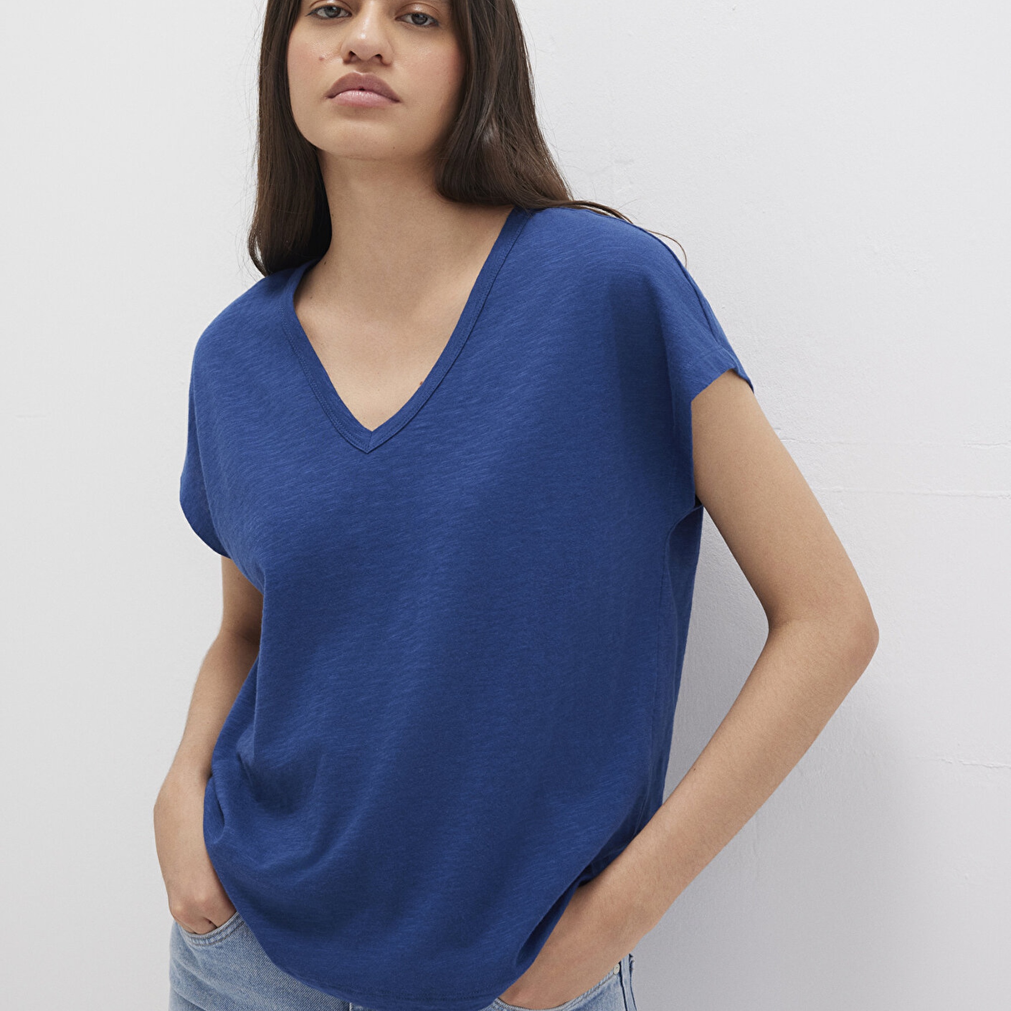 Mavi V Yaka Lacivert Basic Tişört Regular Fit / Normal Kesim 1612380-30808