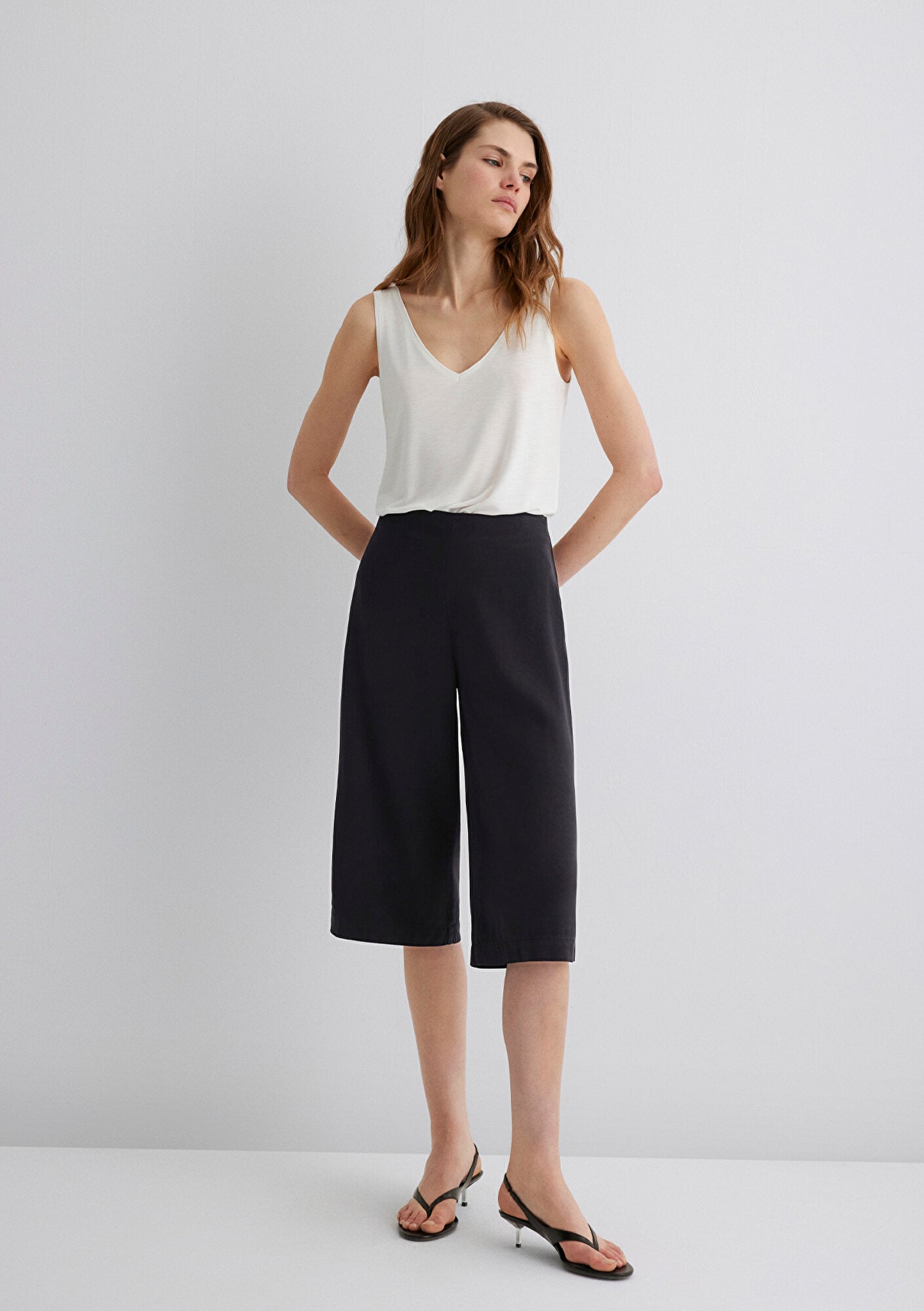  Mavi Siyah Pantolon 1010794-900