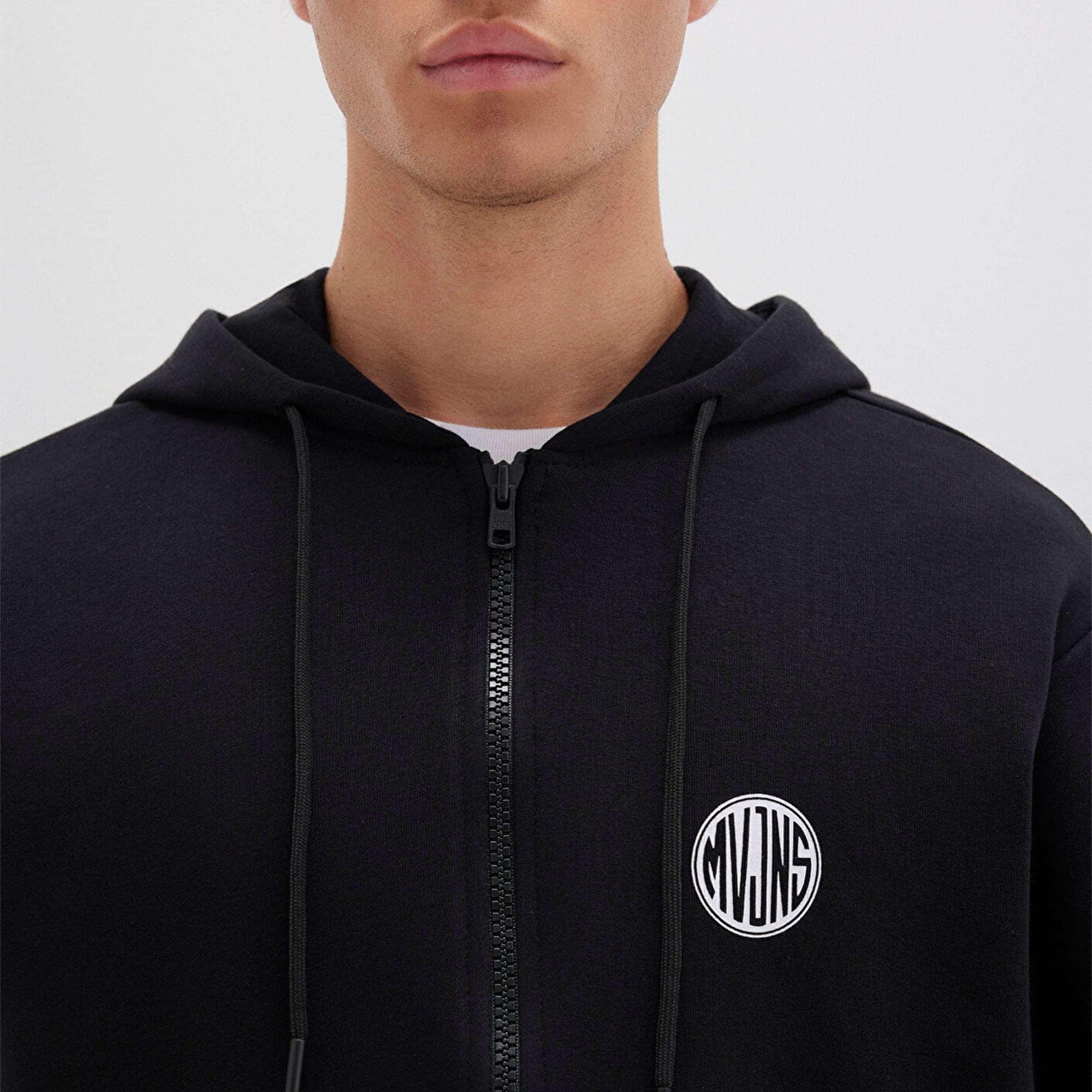 Mavi MVJNS Logo Baskılı Fermuarlı Kapüşonlu Siyah Sweatshirt 0S10193-900