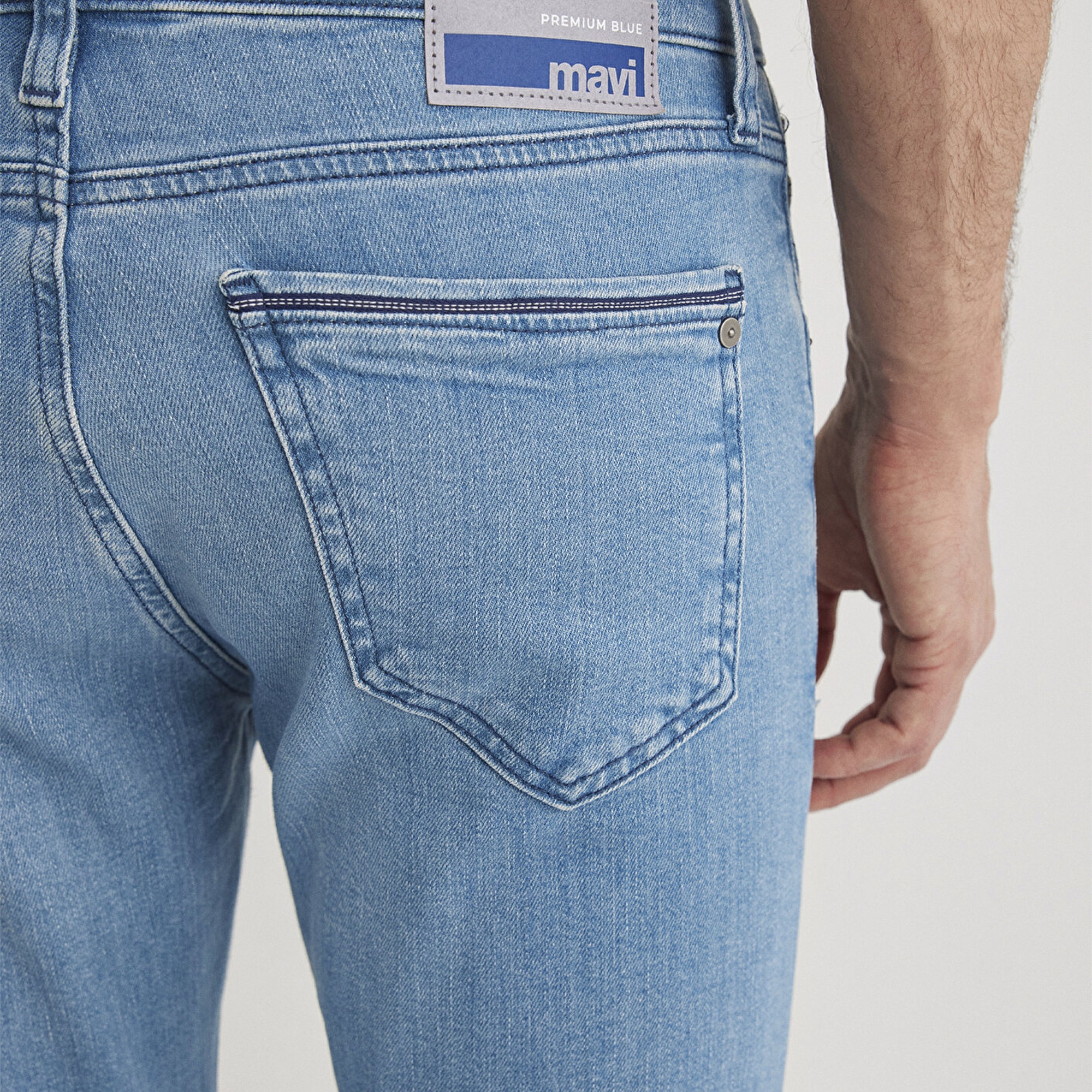 Mavi James Premium Blue Açık Mavi Jean Pantolon 0042487837